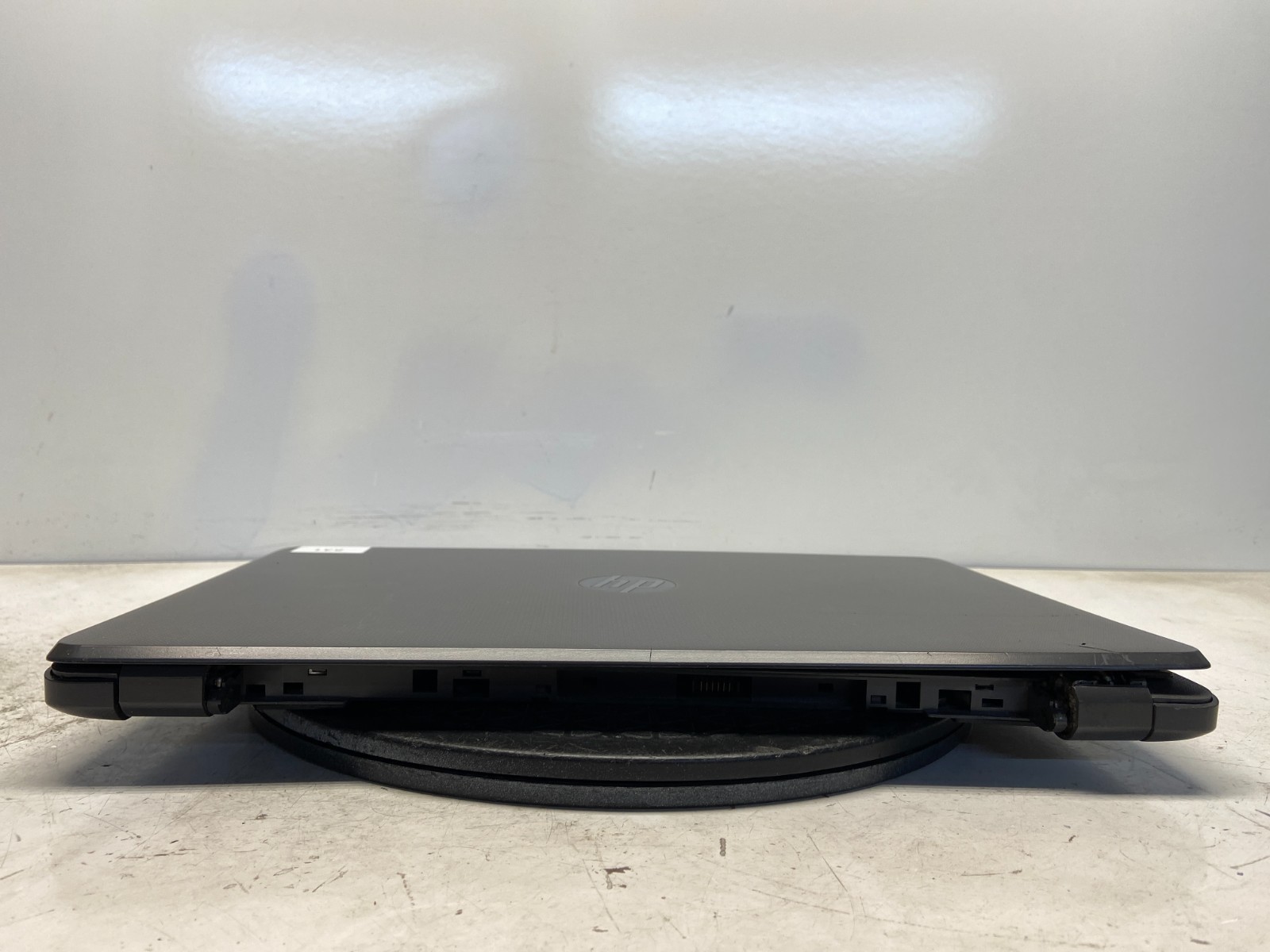 HP 250 G6 Intel i5-7200U 2.5GHz 8 GB NO HDD READ