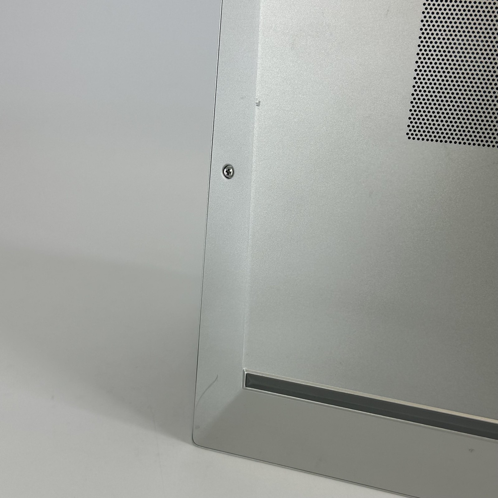 HP Elitebook 850 G8 15.6 Silver FHD i5-1145G7 2.60GHz 16GB 256GB SSD Very Good