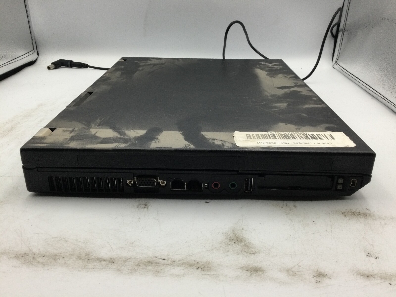 LENOVO THINKPAD R61 – BOOTS TO BIOS – INTEL CELERON – NO RAM – 16″ – READ – BB!