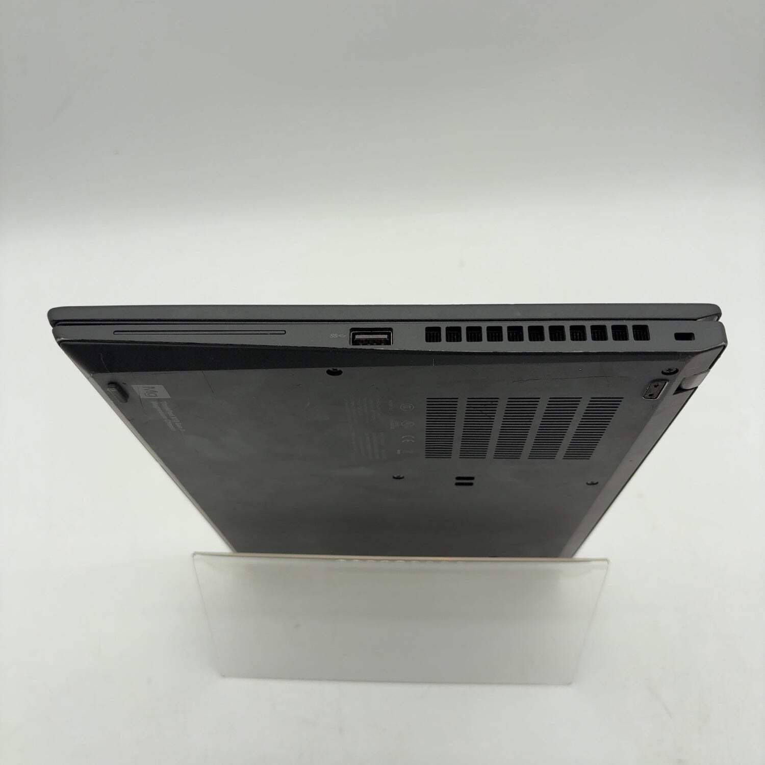 Broken Lenovo ThinkPad X13 Gen 2 20WK-005HUS 13.3″ i5-1135G7 2.4GHz 8GB RAM