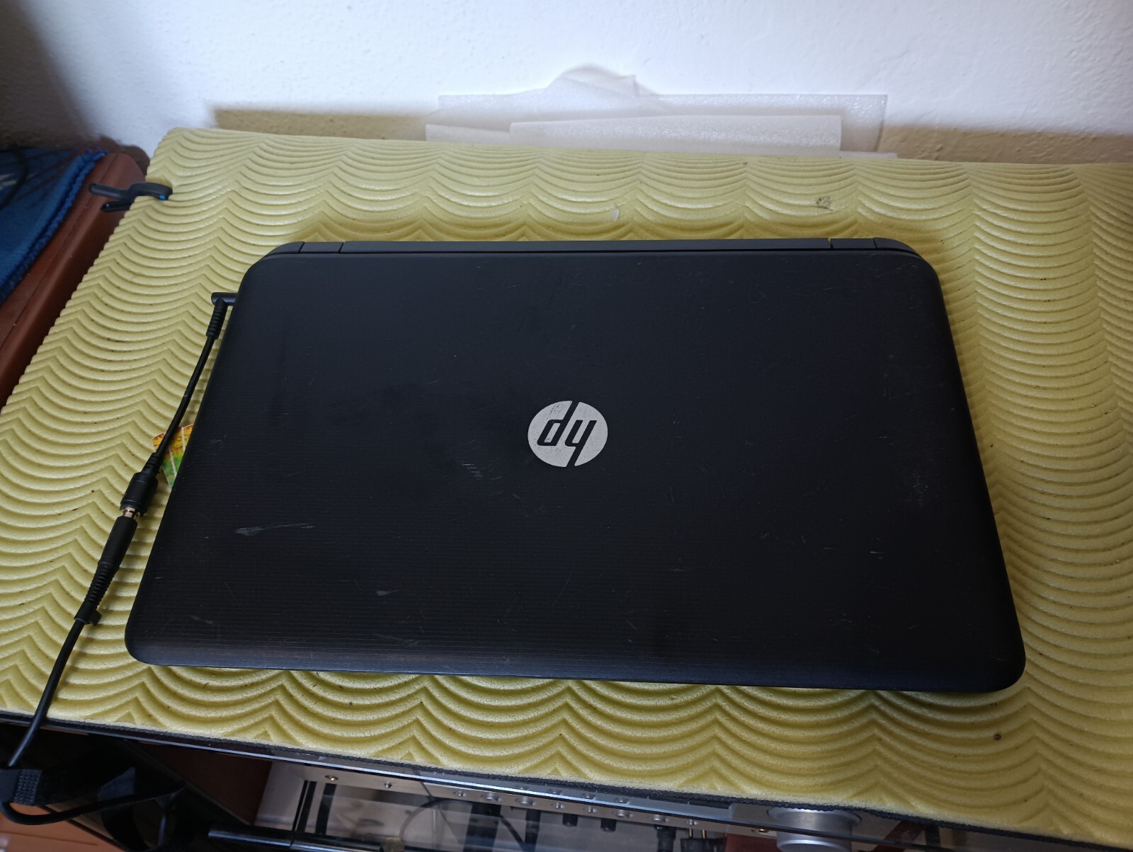 HP pavilion 17-p102ng 8gb 128gb ssd m2 AMD A6-6310 RADEON r4 17.3″ 1600X900