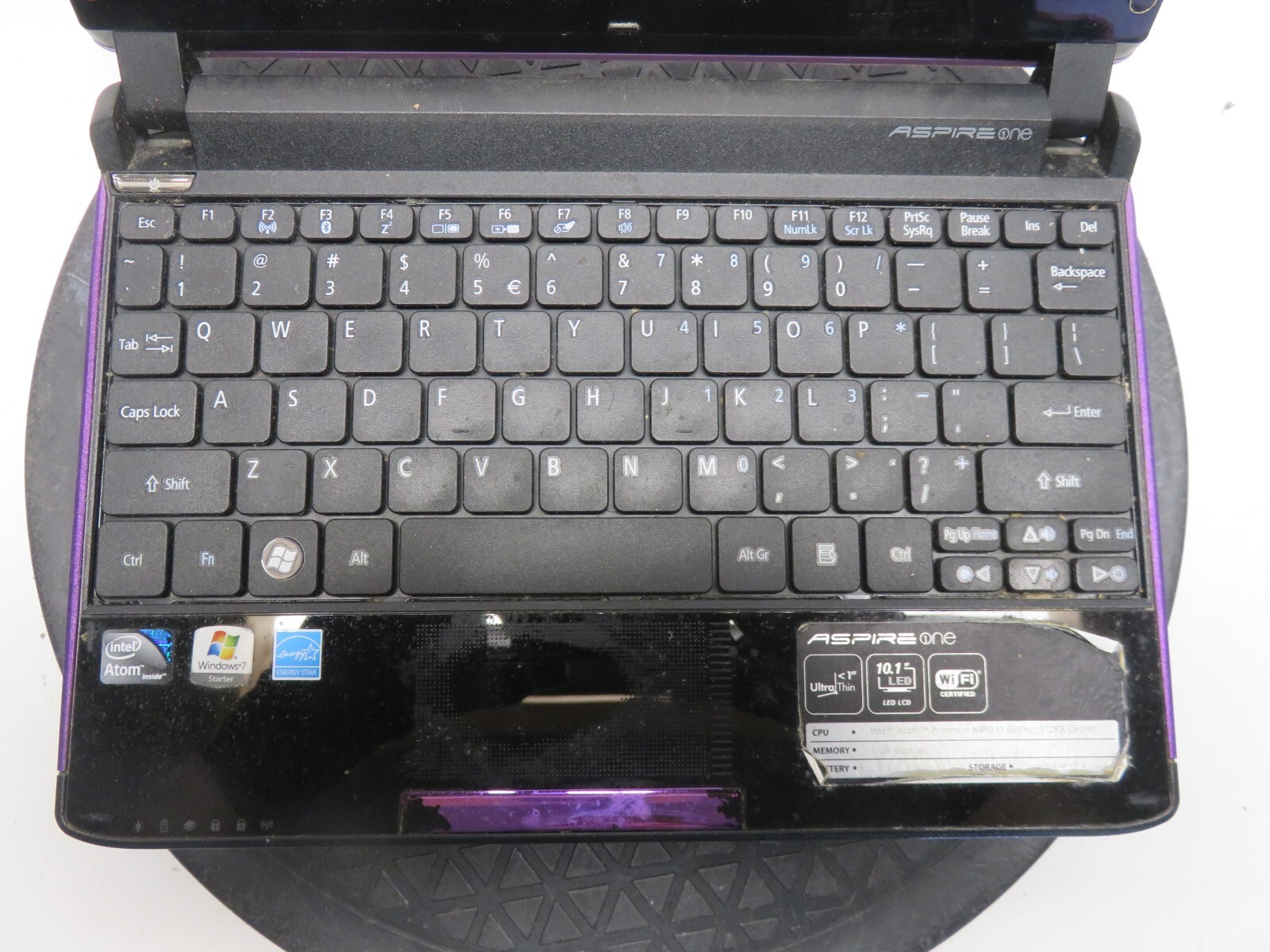 Acer Aspire One 532h-2254 Laptop Intel Atom N450 1GB Ram No HDD or Battery