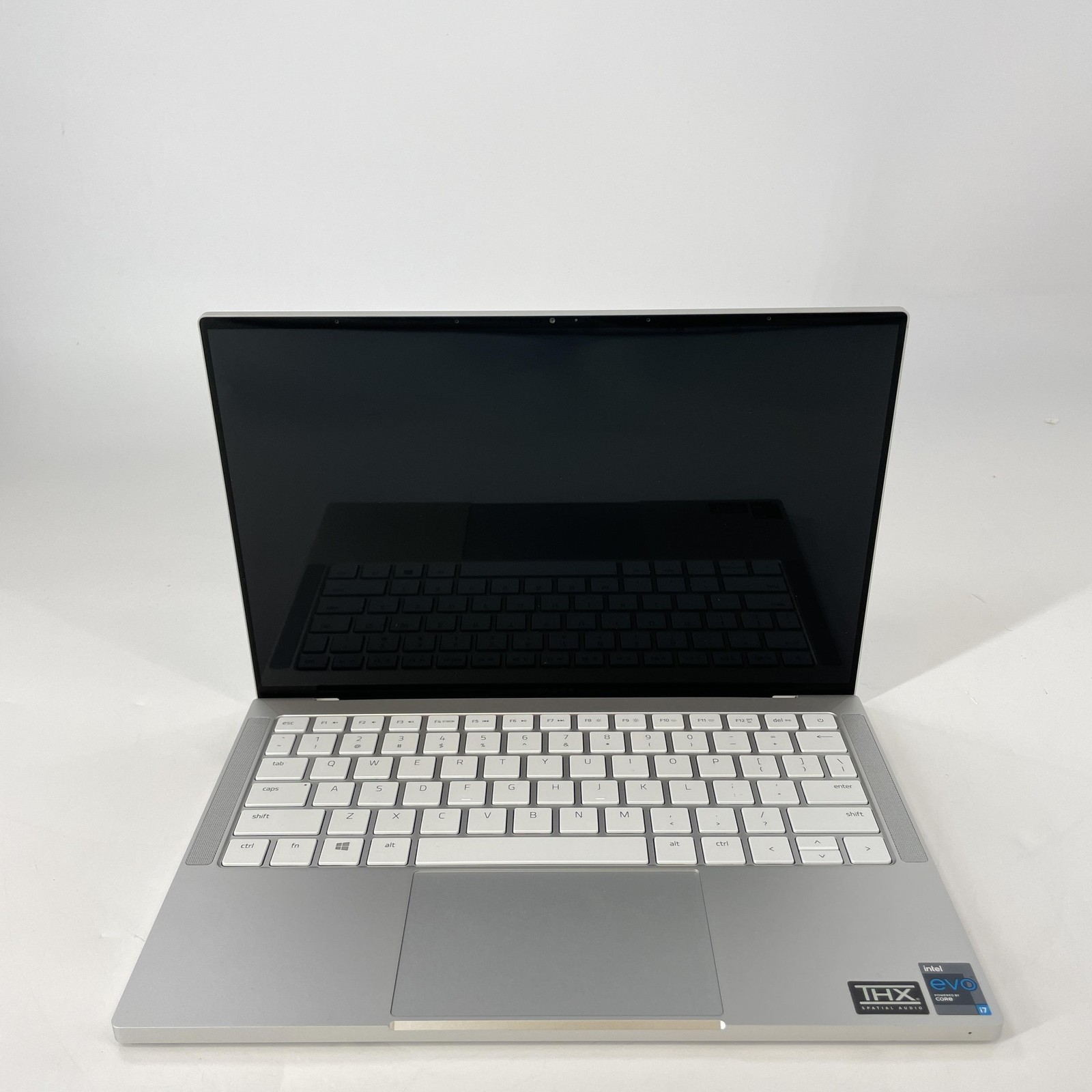 Razer Book 13.4 Silver 59Hz UHD+ TOUCH i7-1165G7 2.80GHz 16GB 1TB SSD Very Good