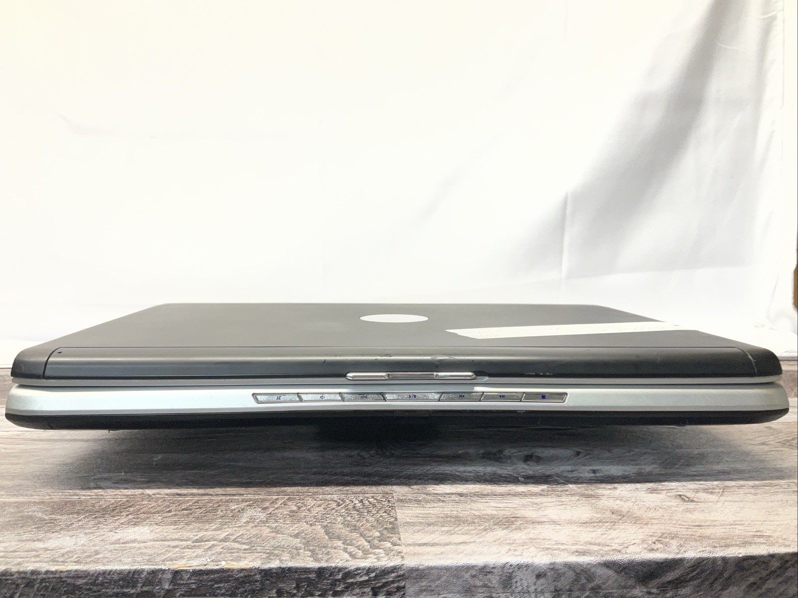 Inspiron 1520 / Pentium / 512MB RAM / Laptop Notebook PC / P20