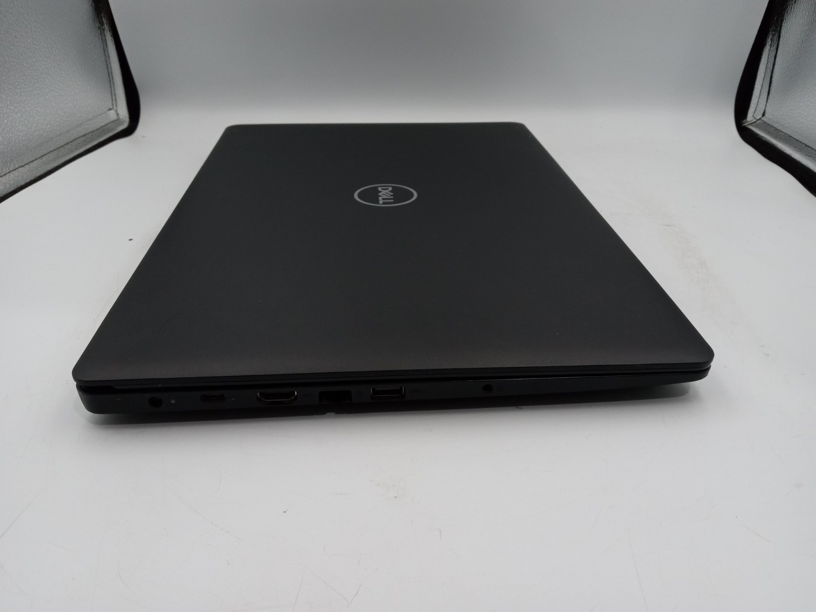 Dell Latitude 3590 15.6″ Laptop Intel i3-7130U 4GB RAM 256GB SSD Windows 11 -RR