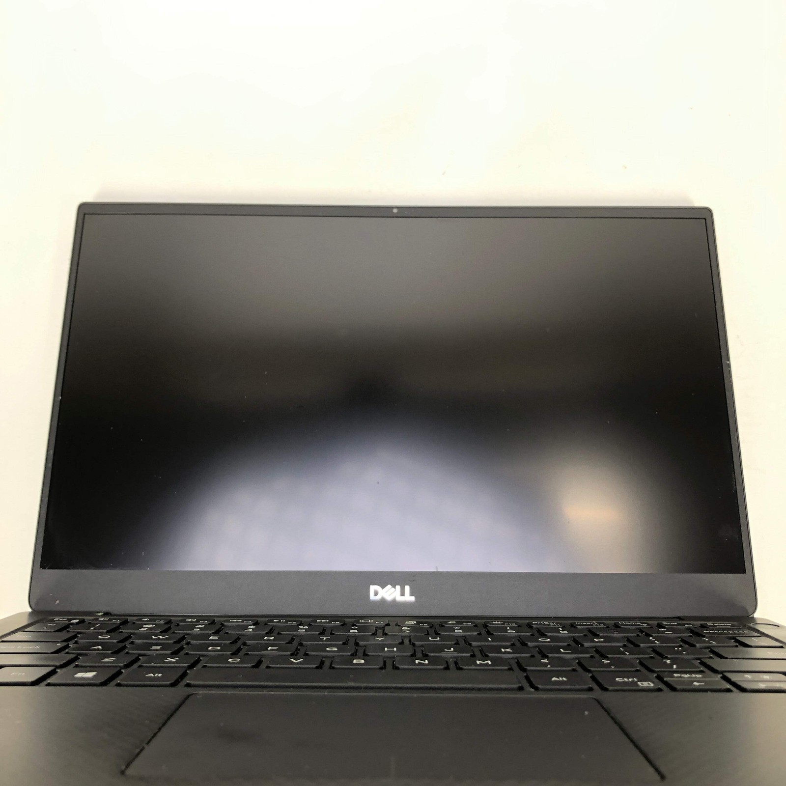 Broken Dell XPS 13 9380 13.3″ i5-8265U 1.6GHz 8GB RAM 256GB SSD /Bad Battery