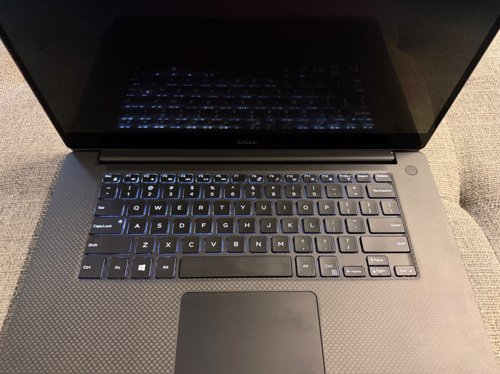 Dell XPS 15 7590 4K OLED Laptop i7-9750H, 16GB RAM, GTX1650 GDDR5 GPU