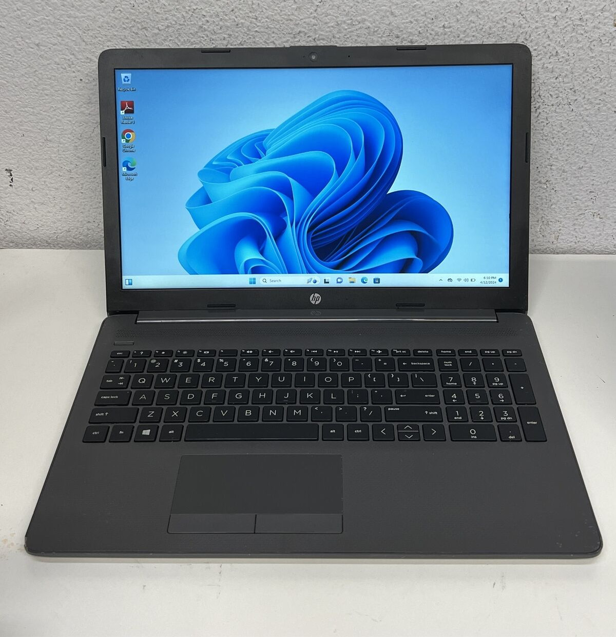 HP 255 G7 15.6″ AMD A6-9225 Radeon R4 2.60 GHz 8GB 256GB SSD BT Win11Pro Laptop