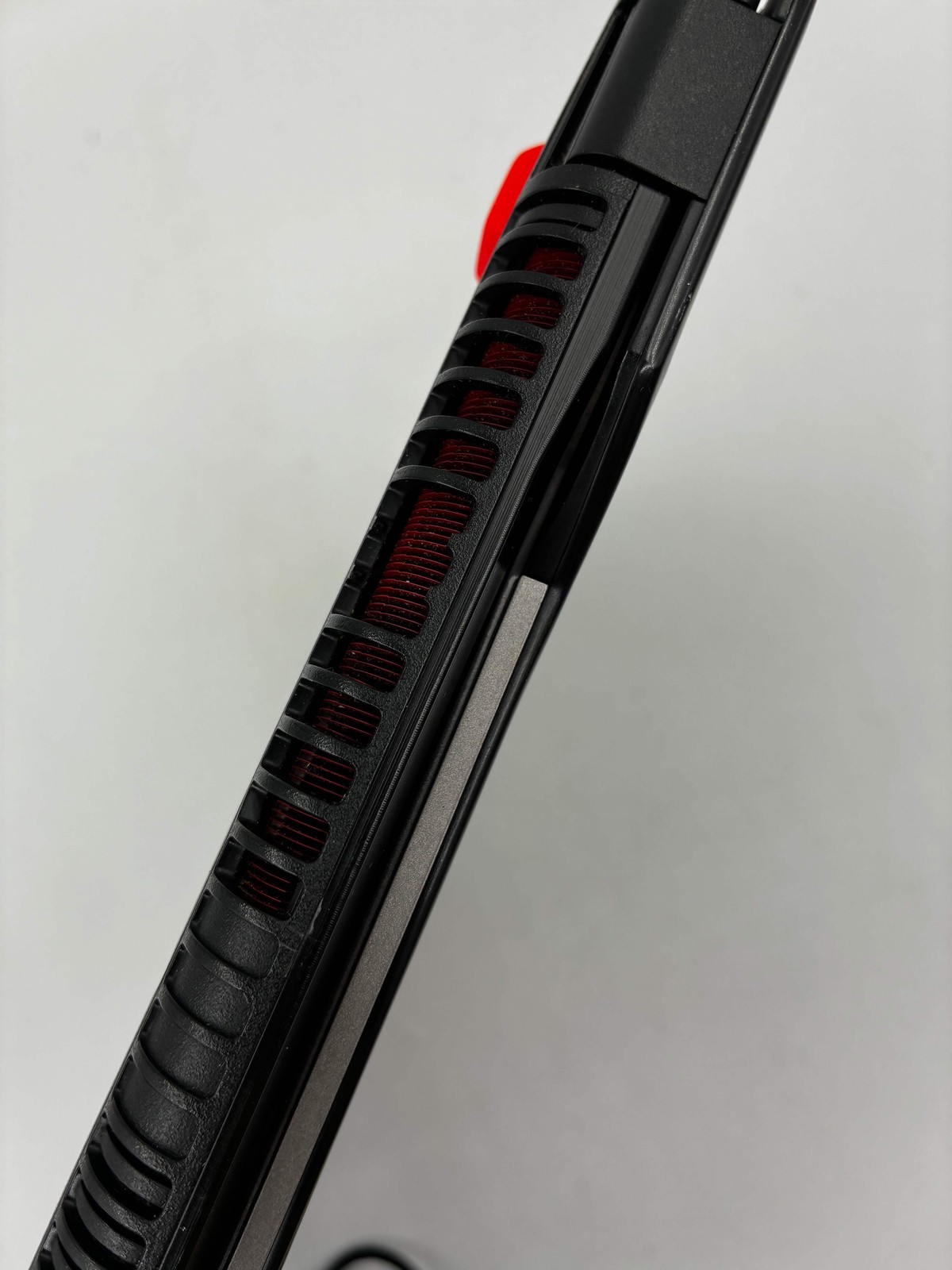 ASUS ROG Strix GL702V 17.3″ i7-6700HQ 12GB GTX 1060 SSD HDD Gaming Laptop Used