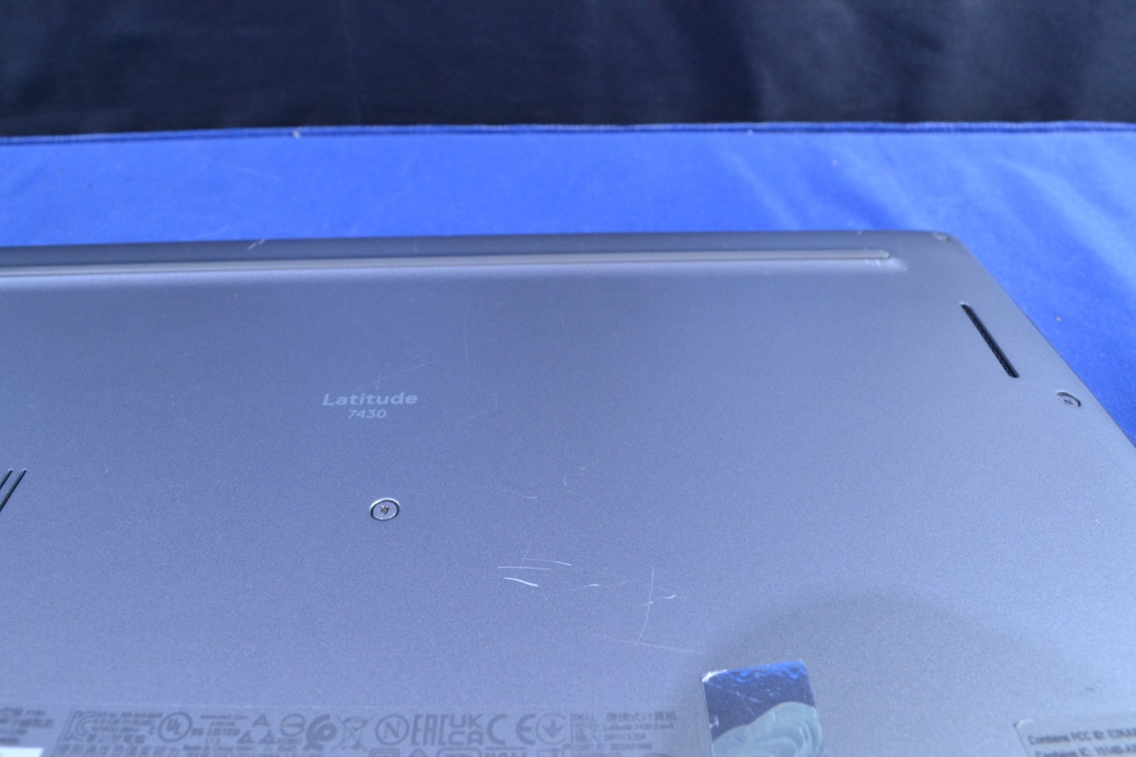 Dell Latitude 7430 2-in-1/ i5-1245U/ 16GB/ 512GB/ Win 11/ No Batt. (J060404)