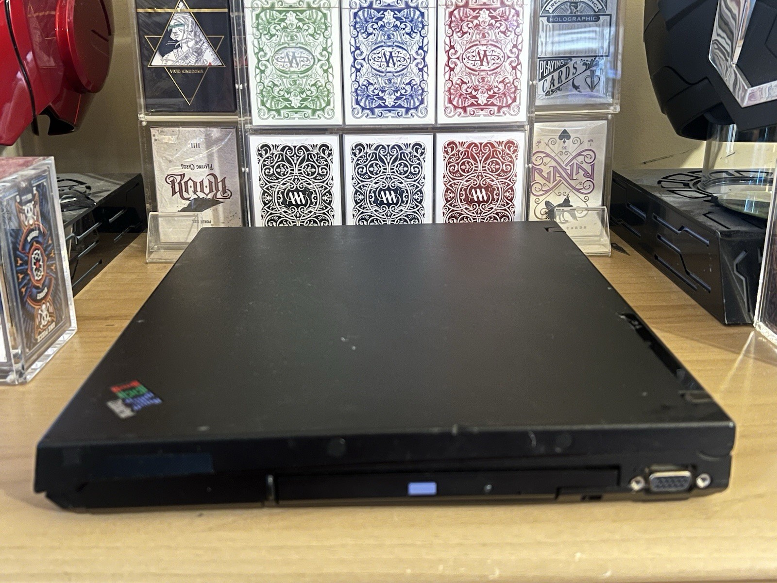 IBM ThinkPad R50e Windows XP Pro Laptop 1.3GHz 512MB 40GB – Vintage Retro PC