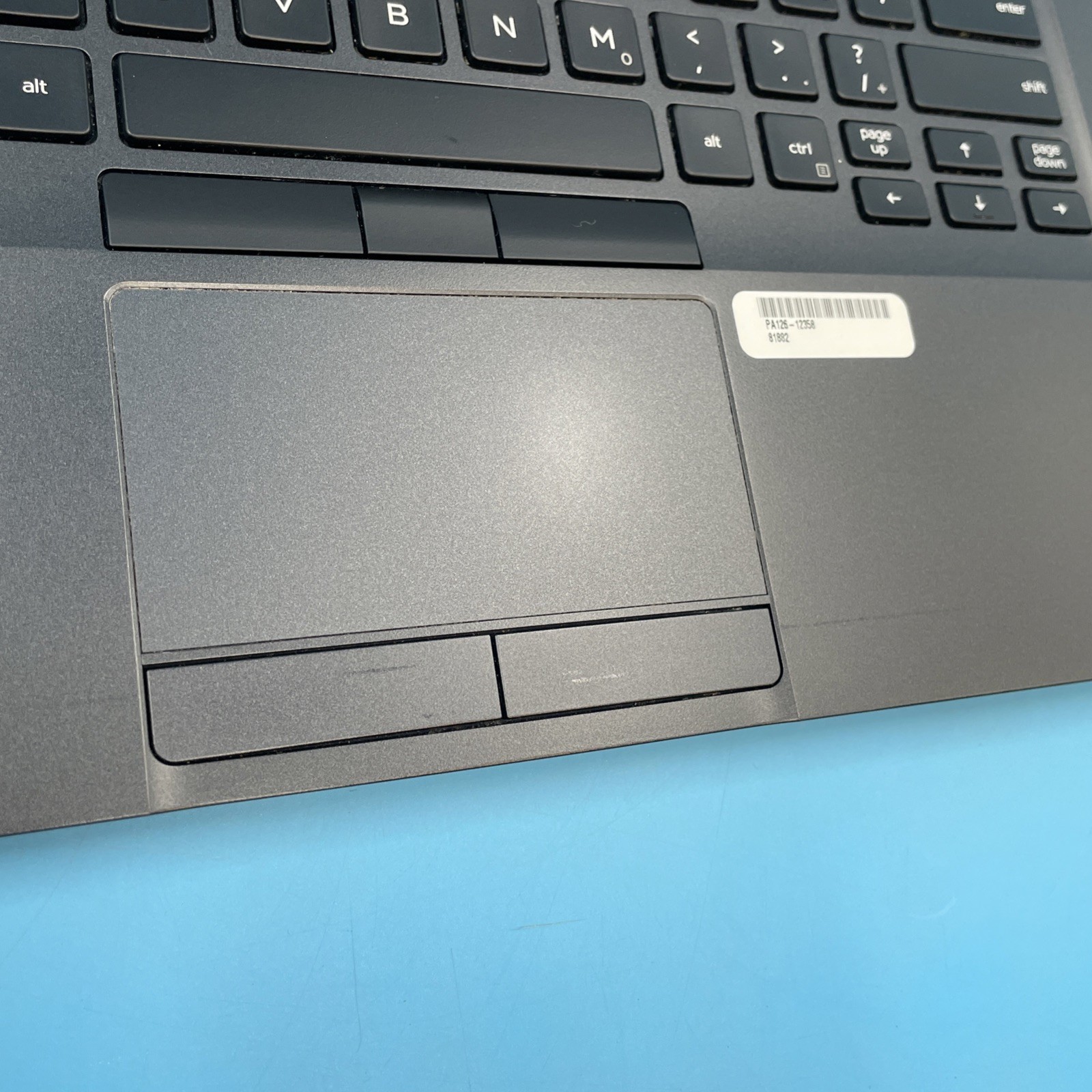 Dell Latitude 5400 | i7-8665U | 16GB RAM | NO DRIVE | Radeon 540X | NO OS | 79%