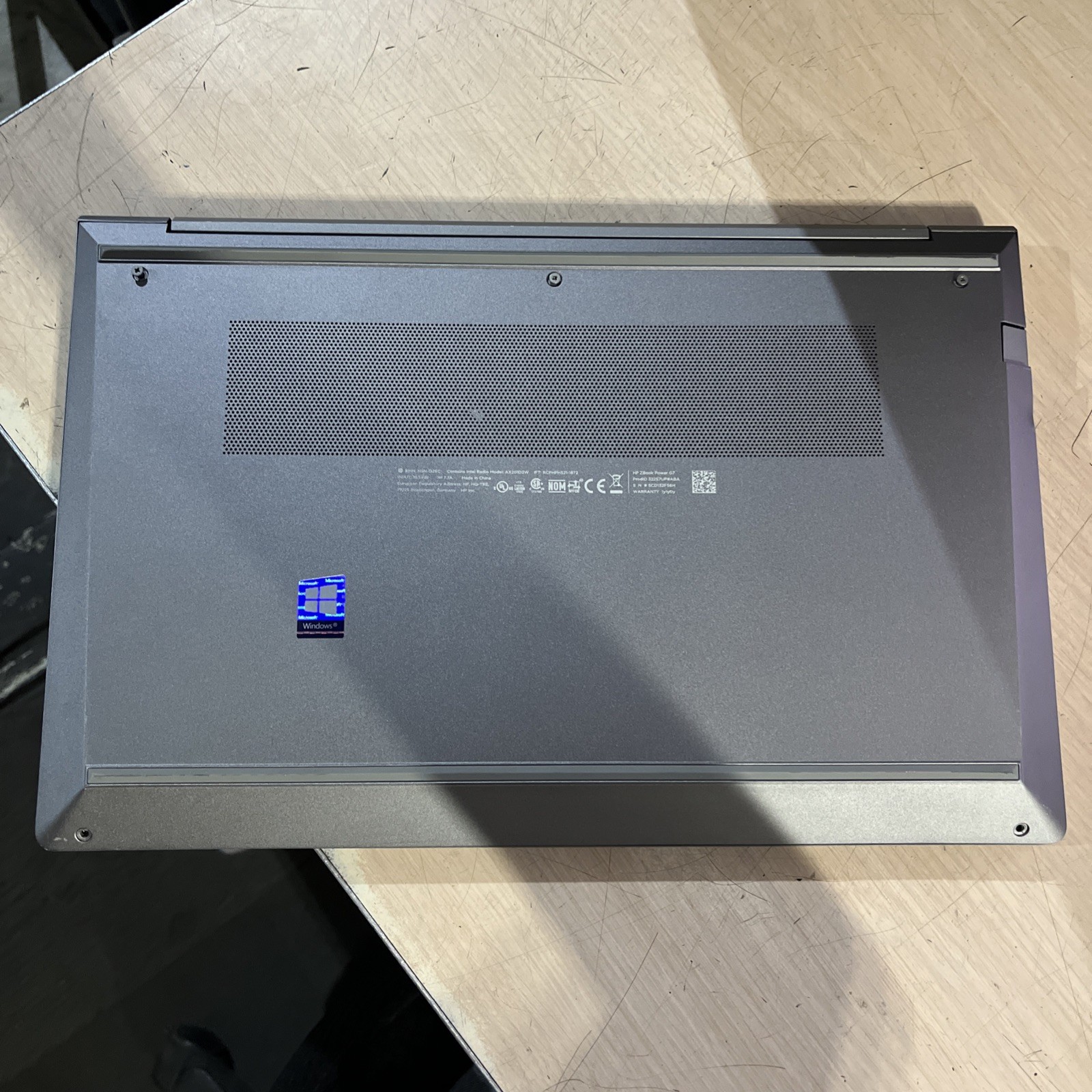 HP ZBOOK POWER G7 MOBILE INTEL CORE I7-10850H 2.70GHZ 8GB RAM NO HD