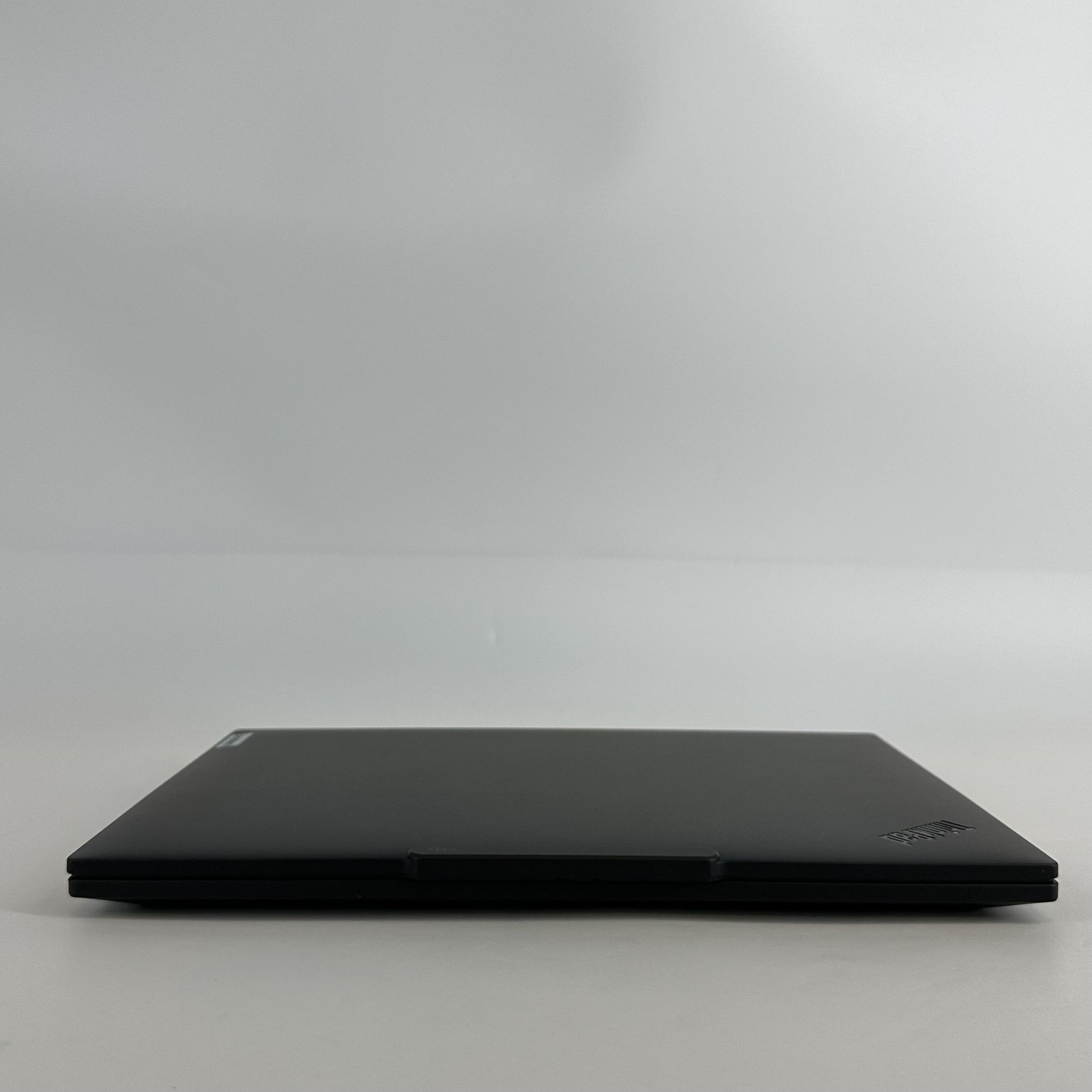 Lenovo ThinkPad P14s Gen 6 Black FHD+ 2.0 GHz Ryzen AI 9 HX PRO 370 96GB 2TB SSD