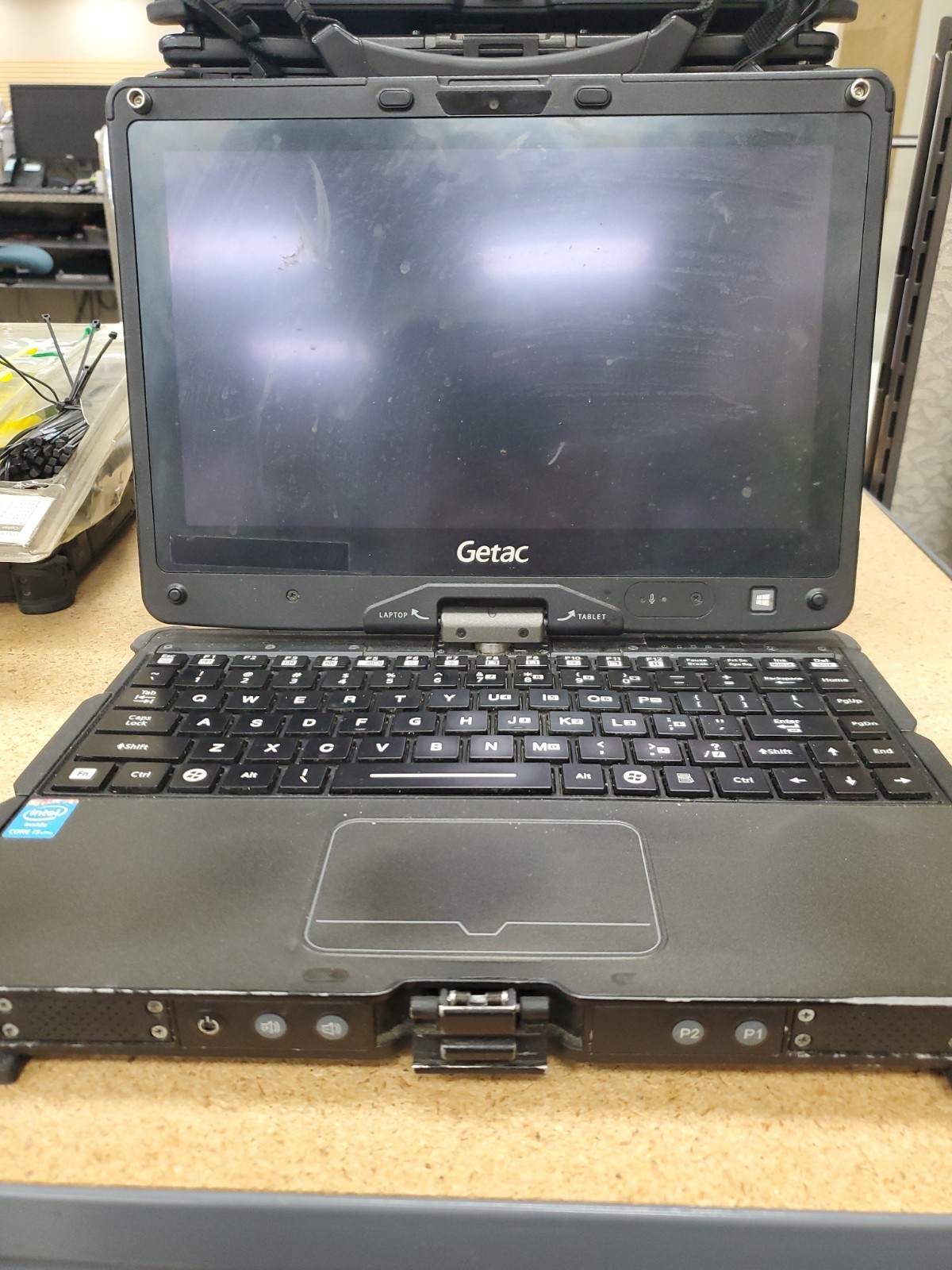 GETAC V110 Laptop Tablet Touch Screen i5-4300U 1.90GHz 8gB No HDD 13100hrs