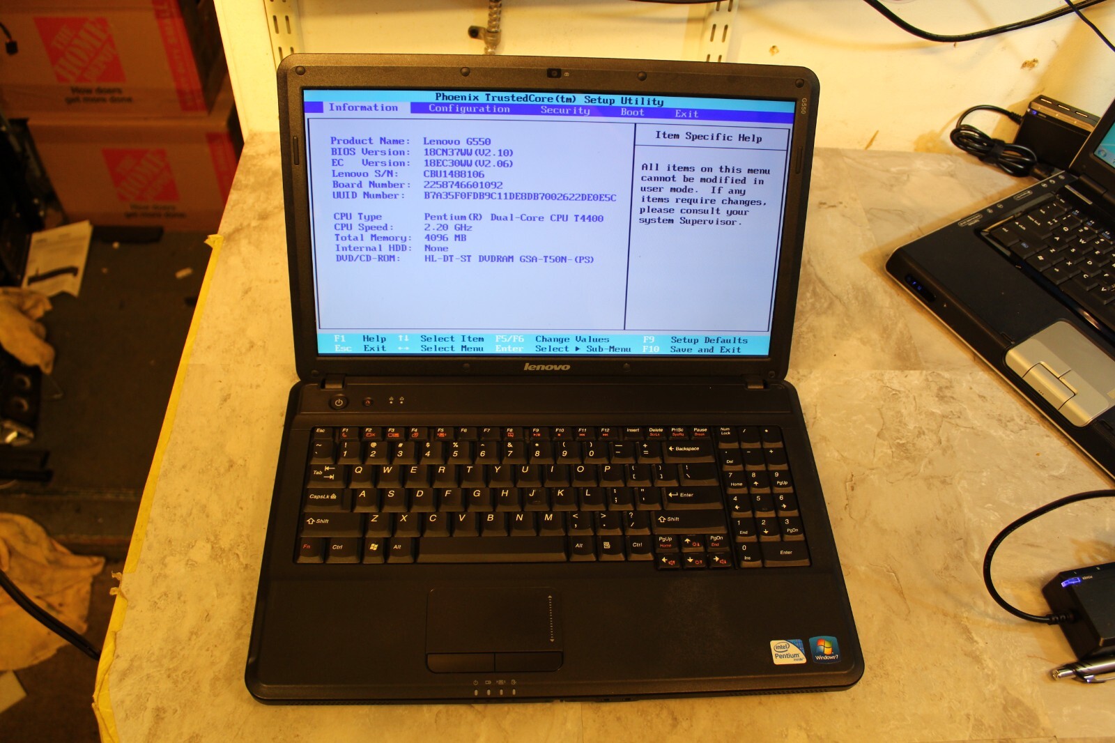 Lenovo G550 For Parts Posted Bios No HDD 4GB Ram Touchpad Flaky T4400@2.20GHz