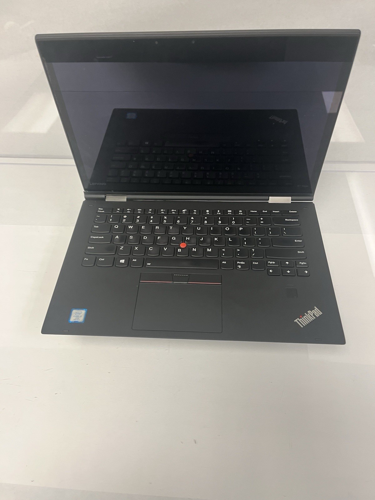 Lenovo X1 Yoga 2nd Gen i7-7600U 2.80GHz 8GB RAM NO SSD NO OS