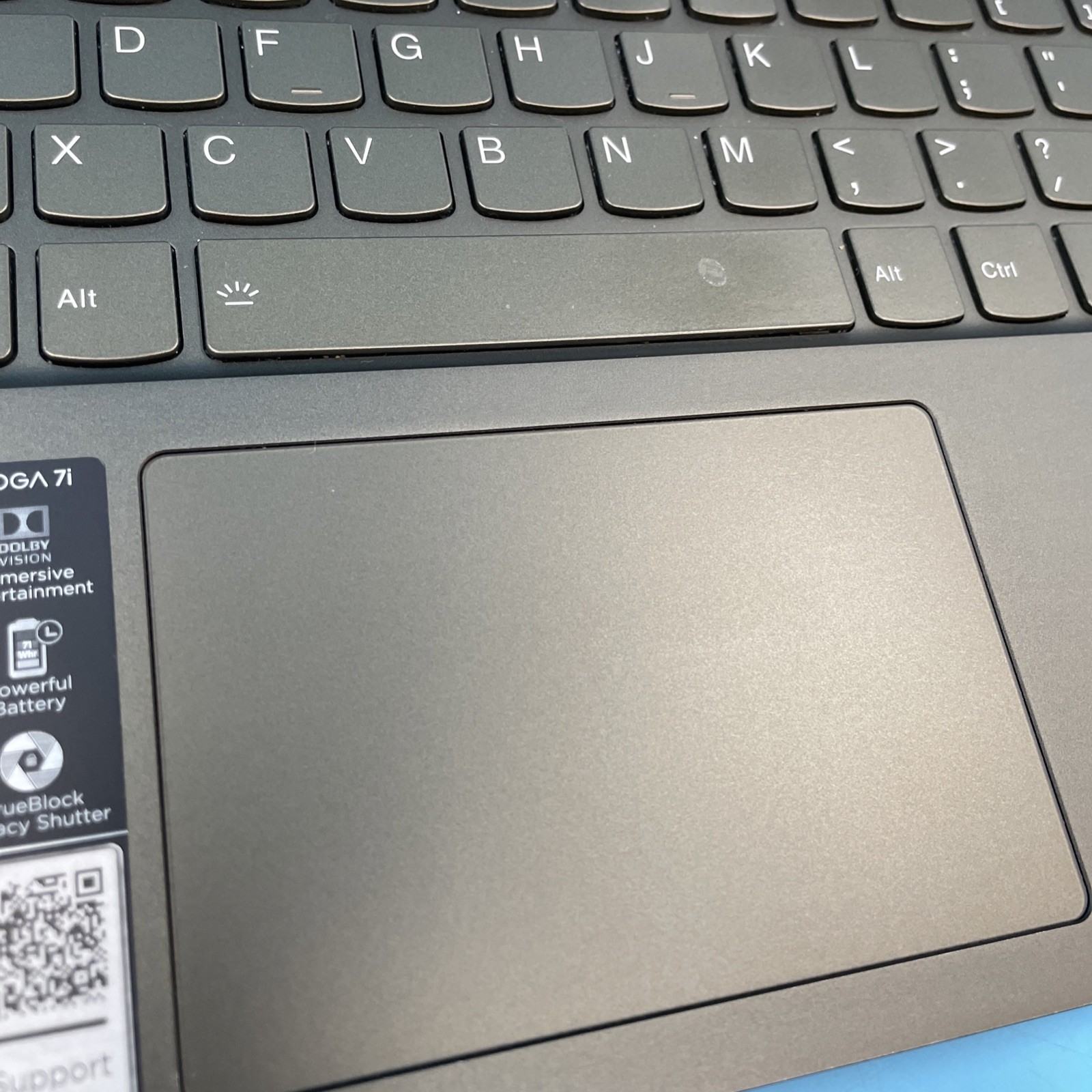 Lenovo Yoga 7i 15ITL5 | i7-1165G7 | 12GB RAM | 512GB SSD | NO OS | 68% BATT