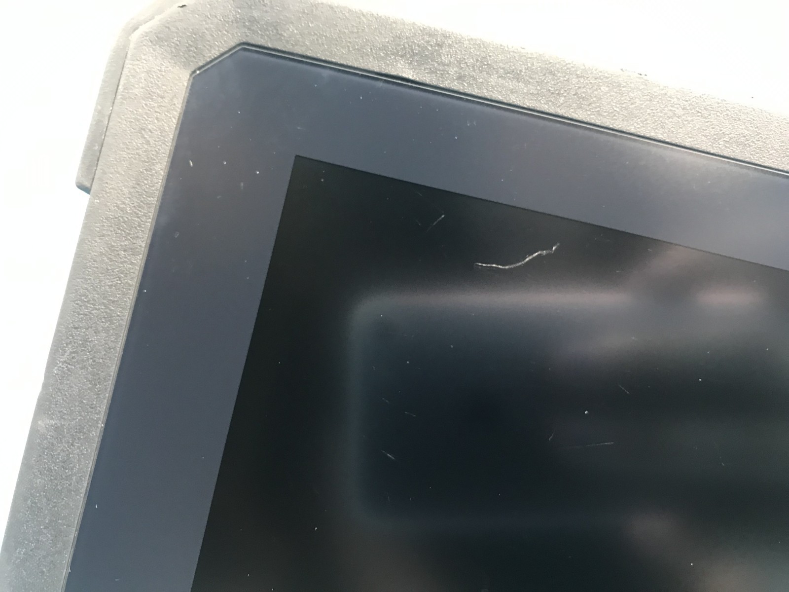 Dell Latitude 7212 Rugged 11.6″ Core i5-8350U 1.70GHZ 8GB RAM 256GB SSD Win 11