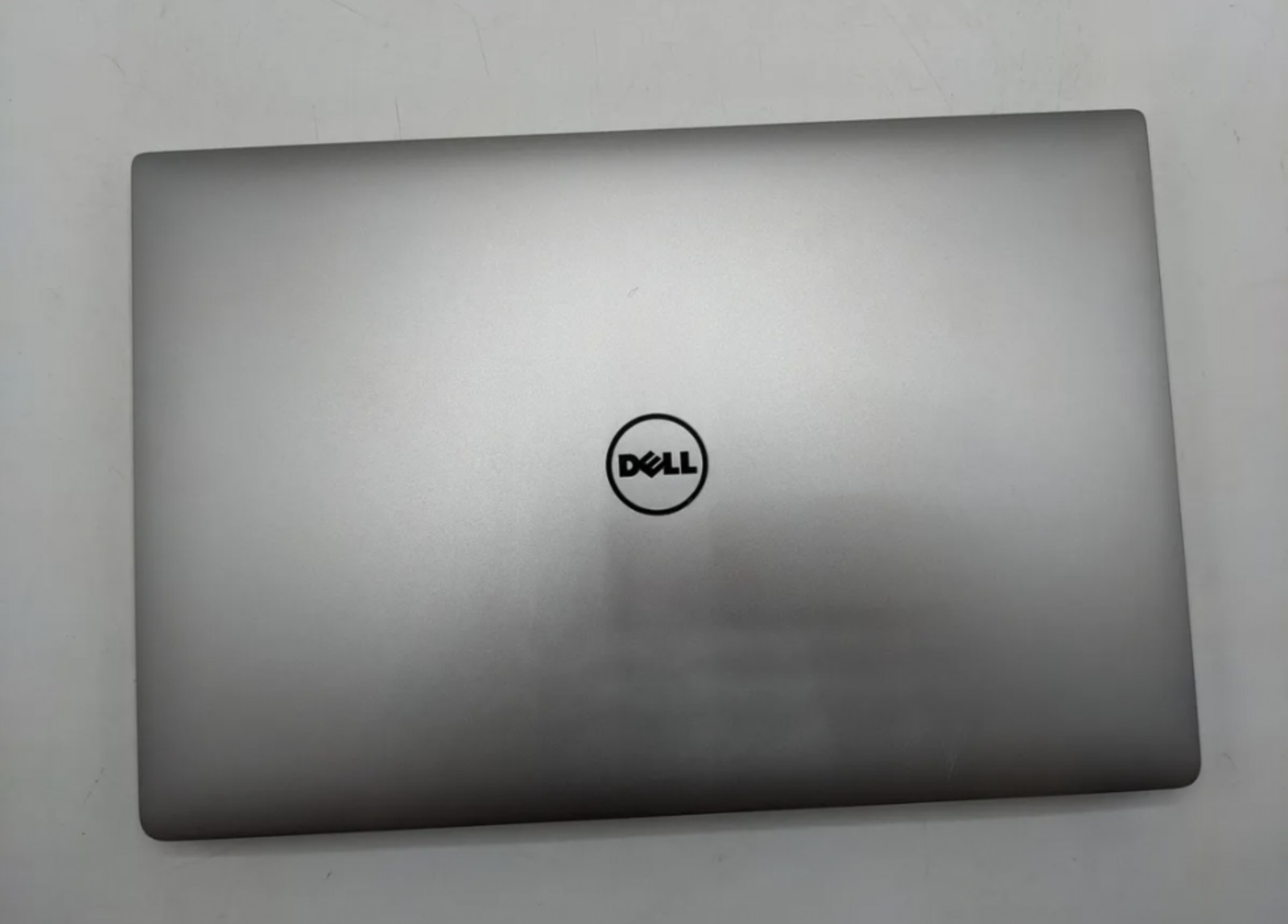 DELL PRECISION 5540 15″ i7 2.6GHz 16GB RAM 256GB *GRADE D*