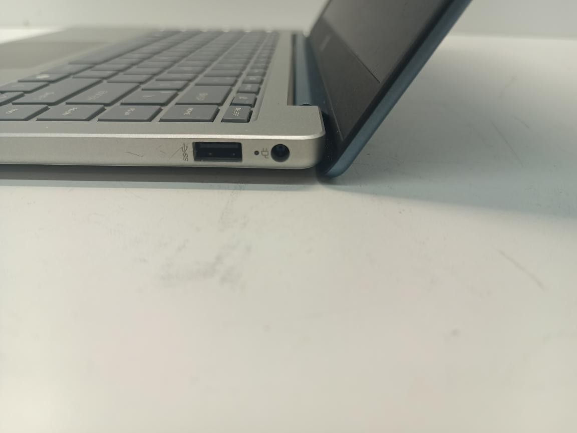 PRE OWNED HEWLETT PACKARD 14-EM0002WM LAPTOP (P23017457)