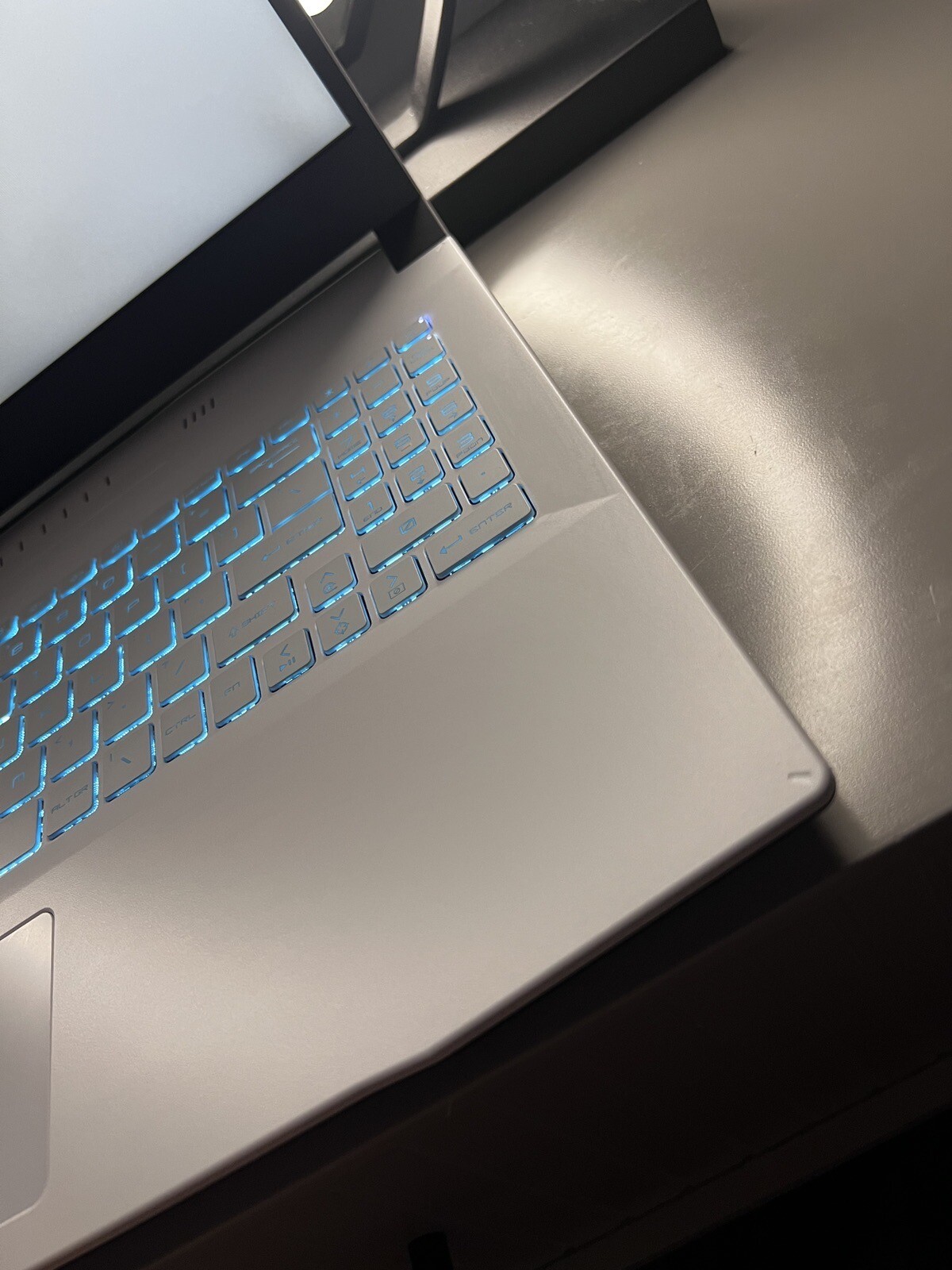 msi gaming laptop i5 8gb ram