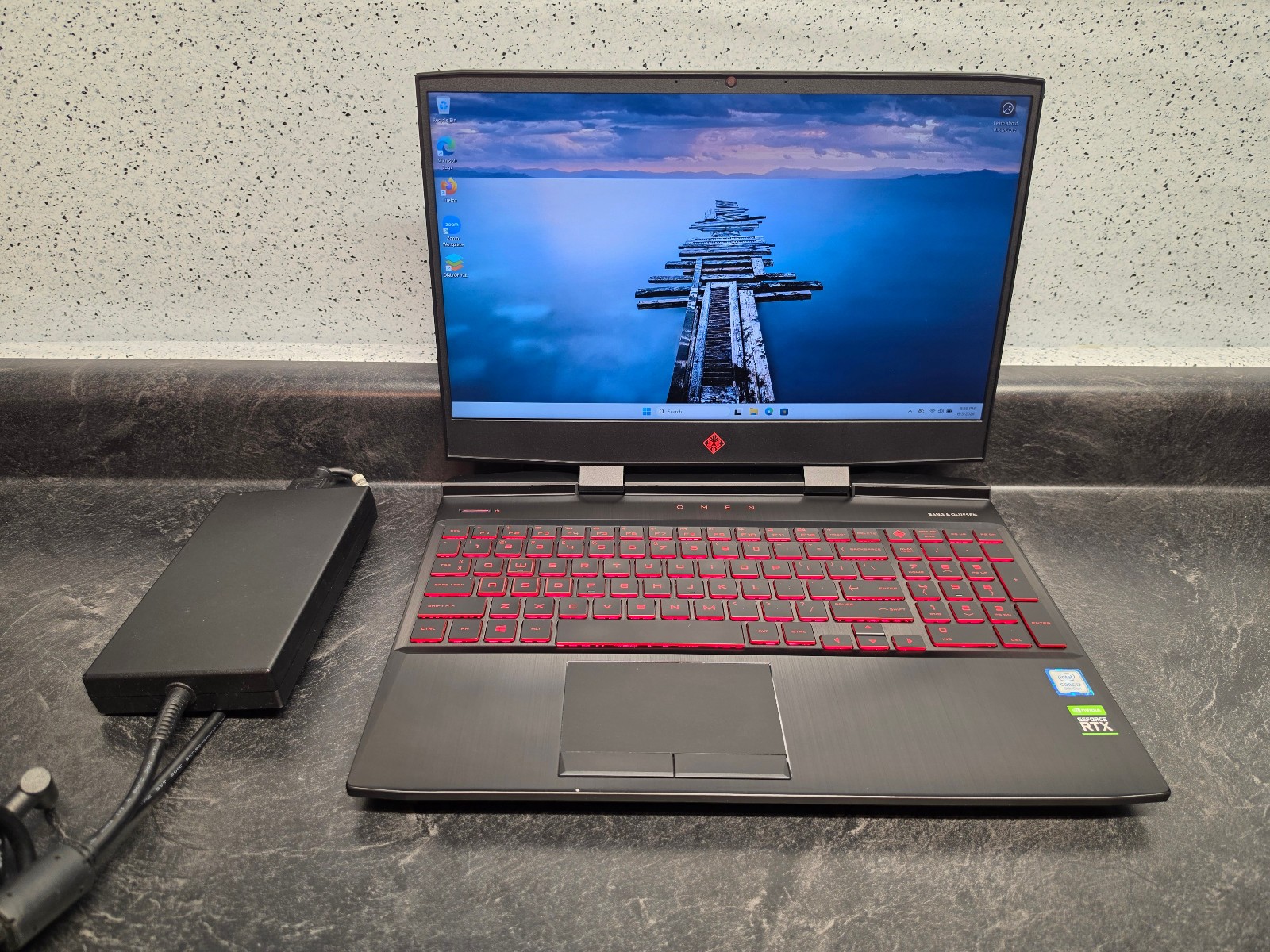HP Omen 15t-dc000 Gaming Laptop i7-9750H 24GB RAM 500GB SSD RTX 2060 New Battery