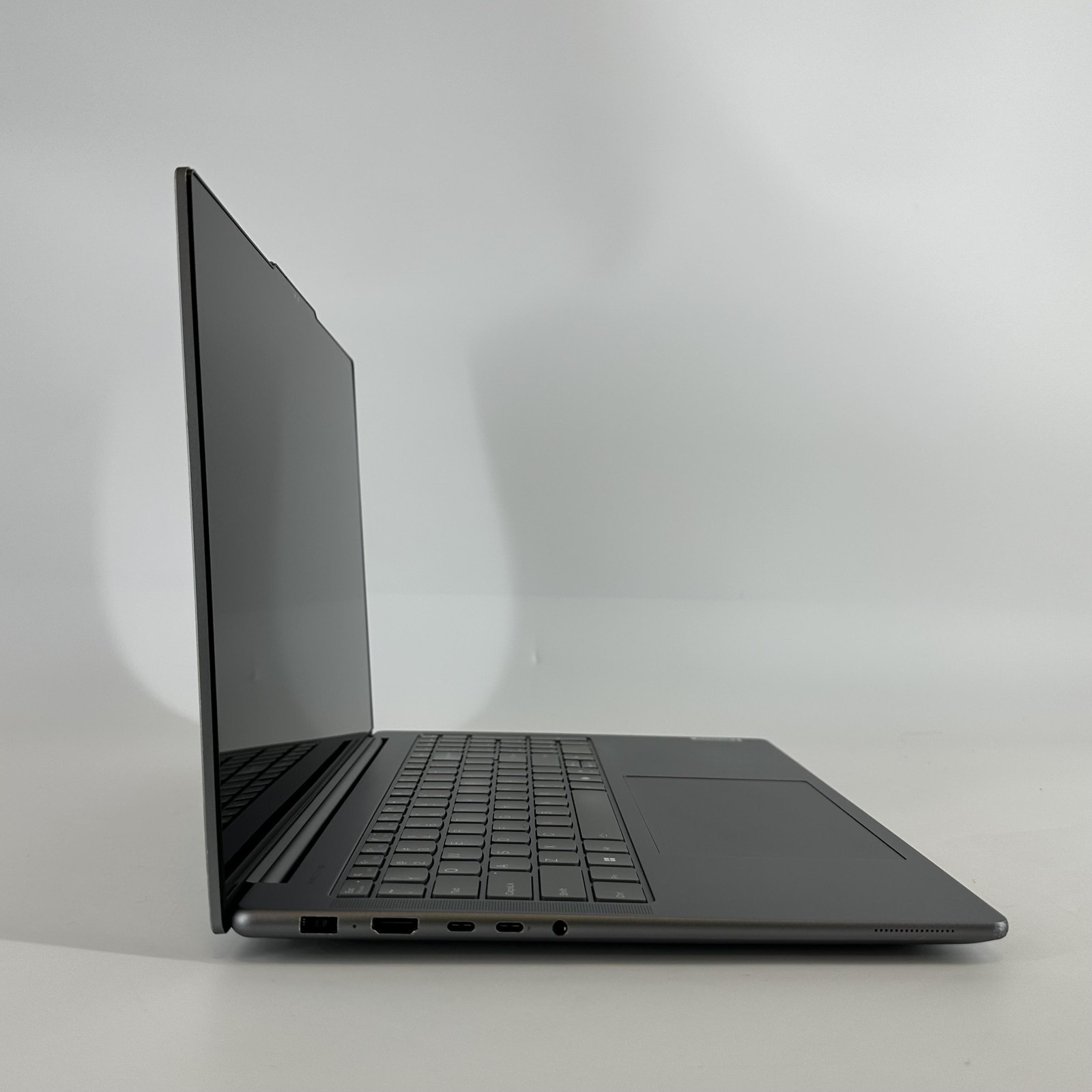 Lenovo Yoga Pro 9i 16 QHD+ TOUCH 2.3 GHz Ultra 9 185H 32GB 1TB SSD RTX 4050