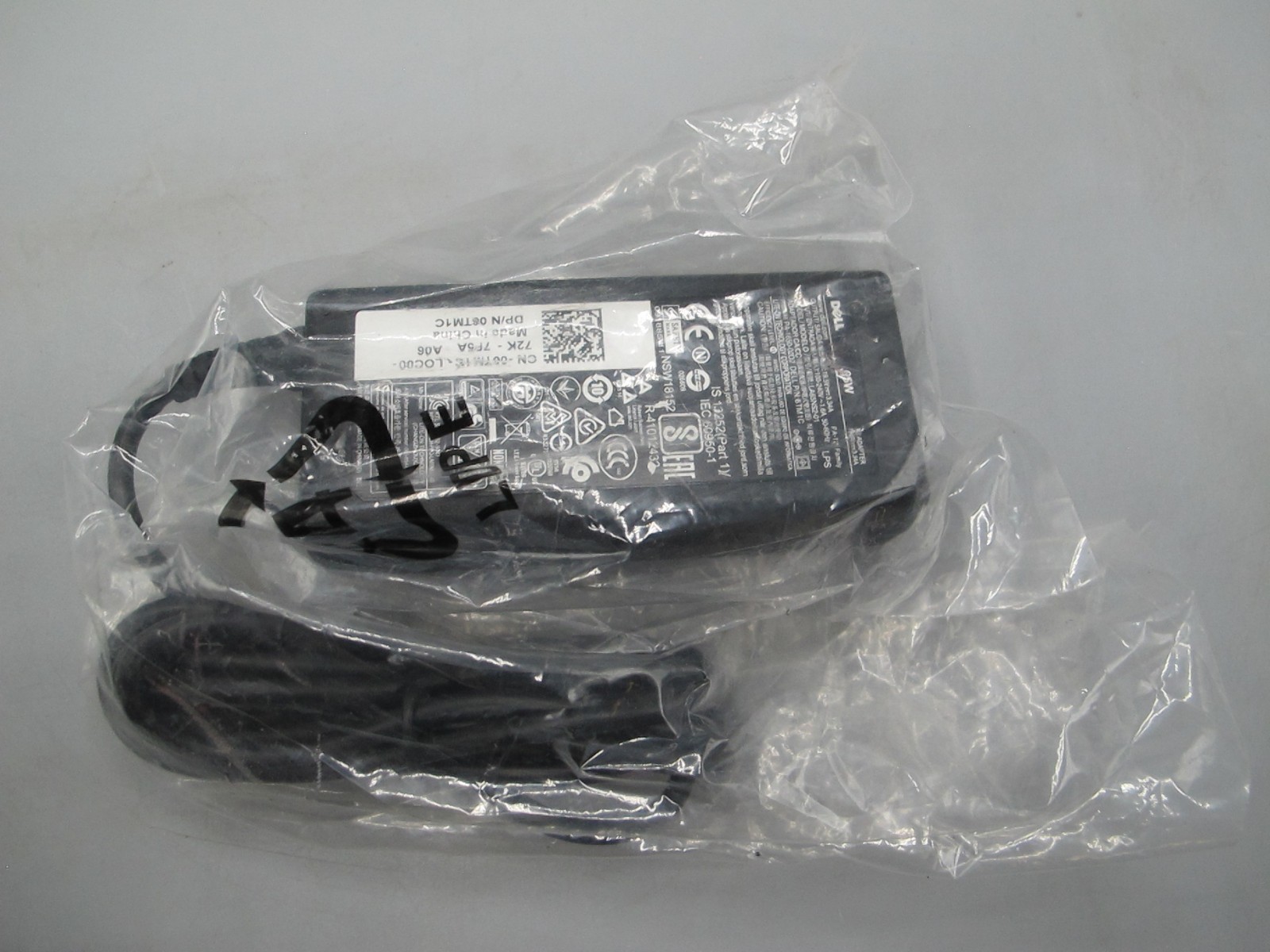 Dell Latitude 3540 15.6” FHD i5-1335U 1.3GHz 16GB 256GB SSD + A/C (FREE SHIP)