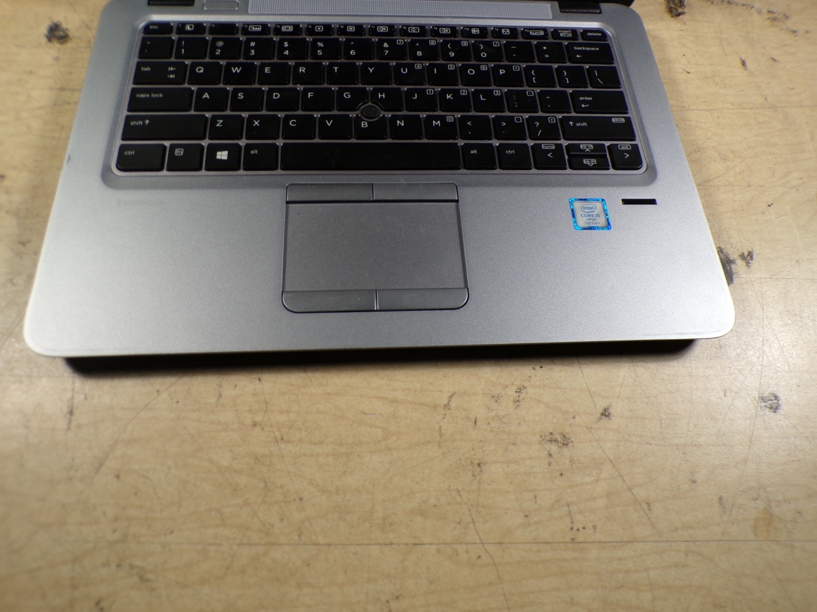 HP ELITEBOOK 820 G4 INTEL CORE I5-7300U 2.60GHZ 8GB RAM **NO HD/ NO CADDIE