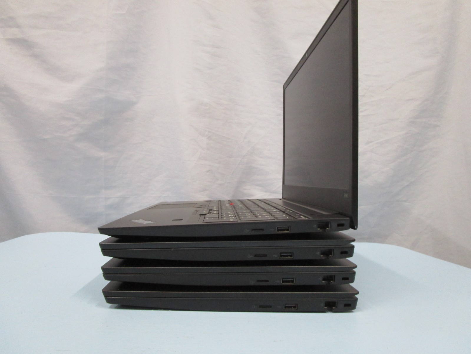 (Lot of 4) Lenovo ThinkPad E590/E595 Laptops – For Parts Only – Minus Hard drive