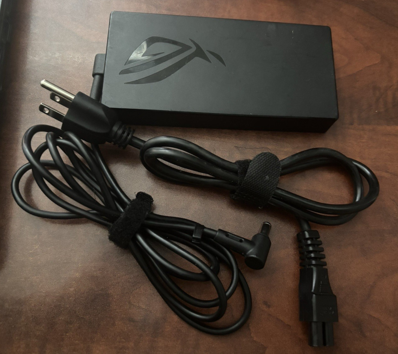 ASUS ROG Zephyrus G15 (2021)-15.6″ 1440p-Ryzen 9 5900 HS-RTX 3080-24GB-1TB-READ!