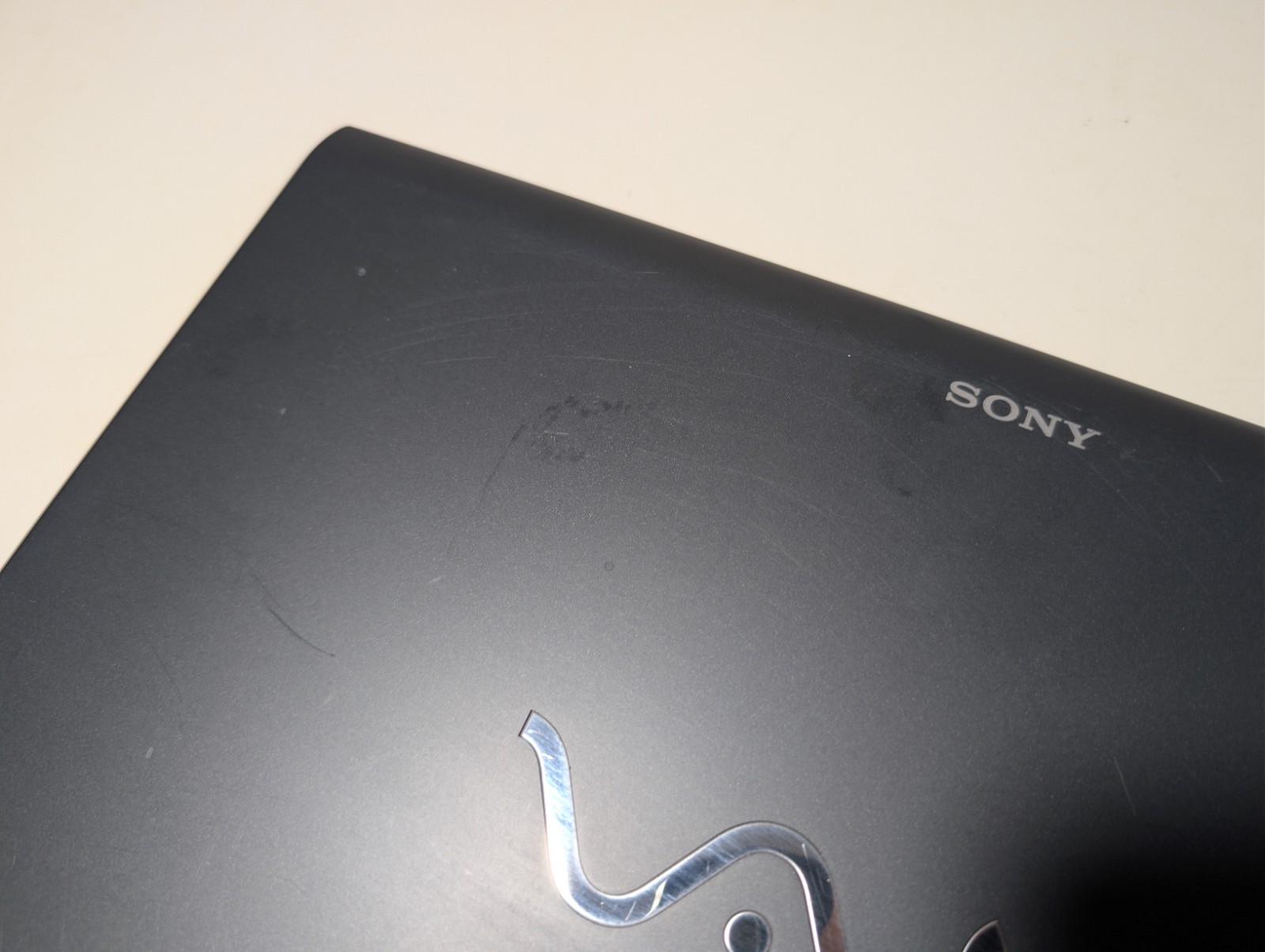 16″ SONY VAIO VPCF1 | i7-740QM 16GB RAM 512GB SSD | FHD NVIDIA | Win 10 & 7 Dual
