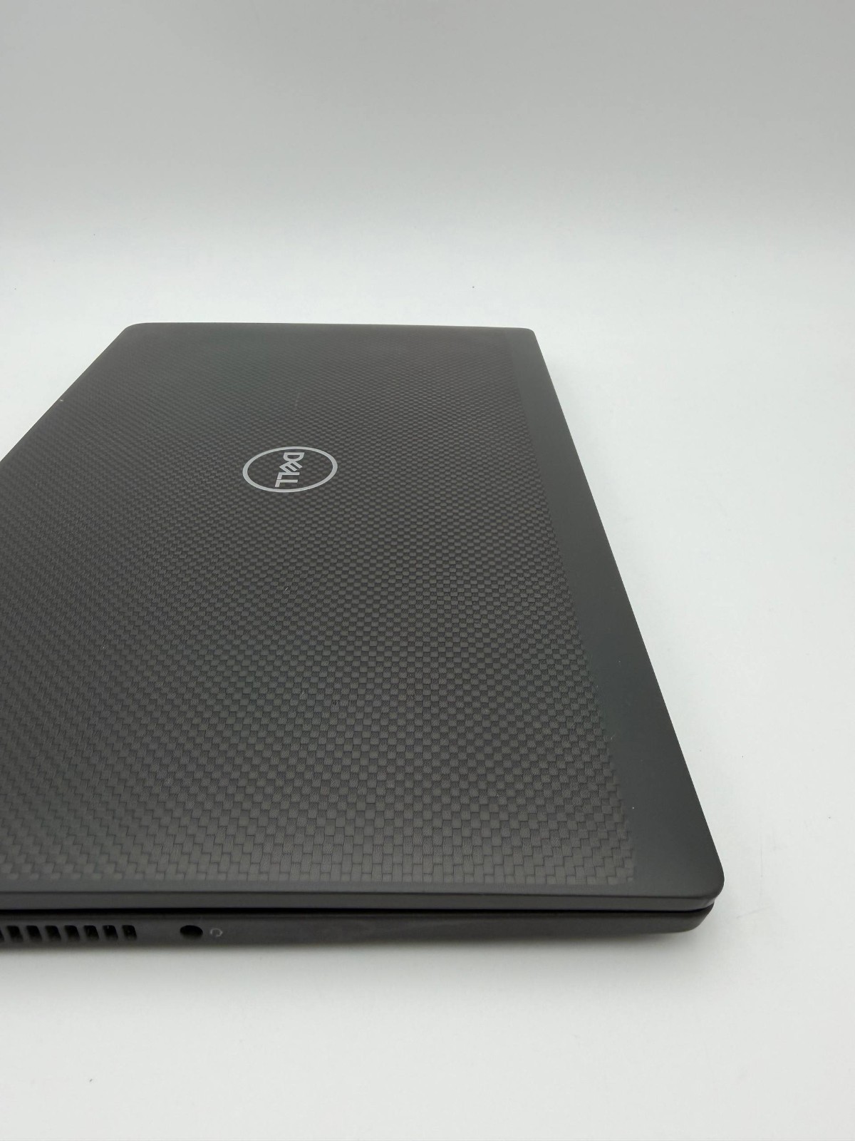 Dell Latitude 7320 13.3″ FHD Intel Core i7-1165G7 16GB 256GB NVMe Backlit Win11p