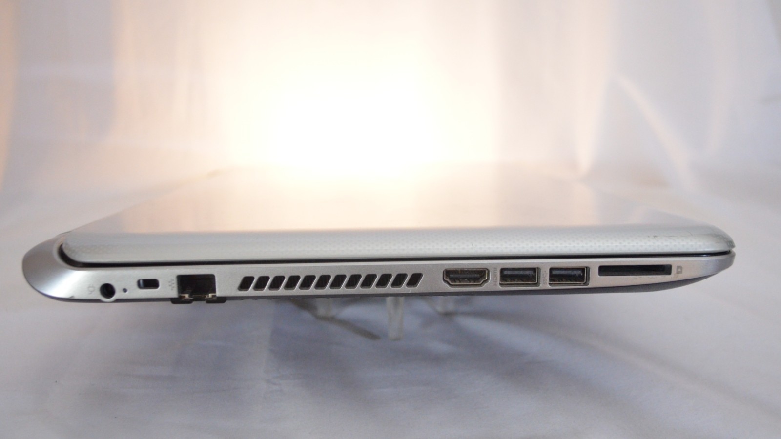 HP Pavilion 15-n013dx Laptop Windows 8 15″ DVD HDMI USB 2013