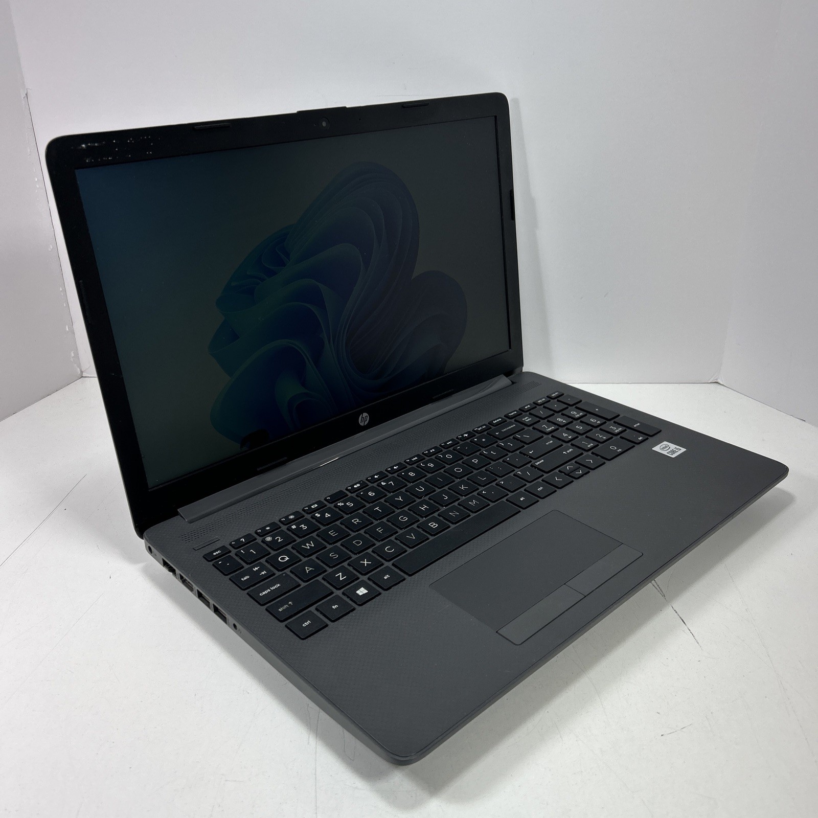 HP 250 G7 Laptop 15.6″ Intel I5-1035G1 1.00GHz 8GB RAM 256GB SSD Win11Pro 🔋Good