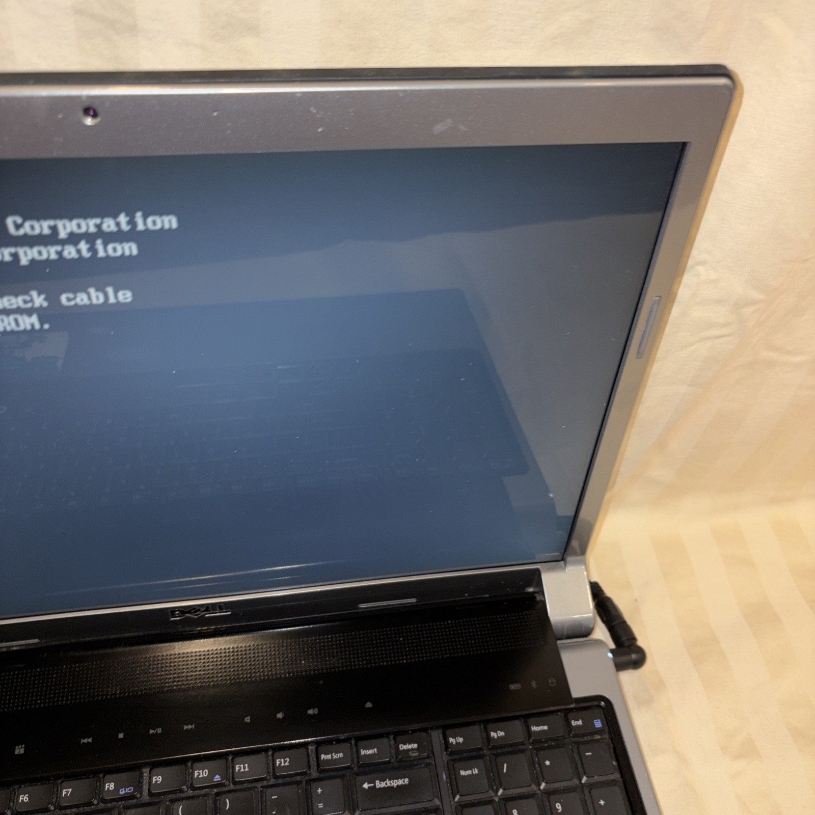 Dell Studio 1737 Intel Core 2 Duo T6500 2.10GHz 4GB NO HDD