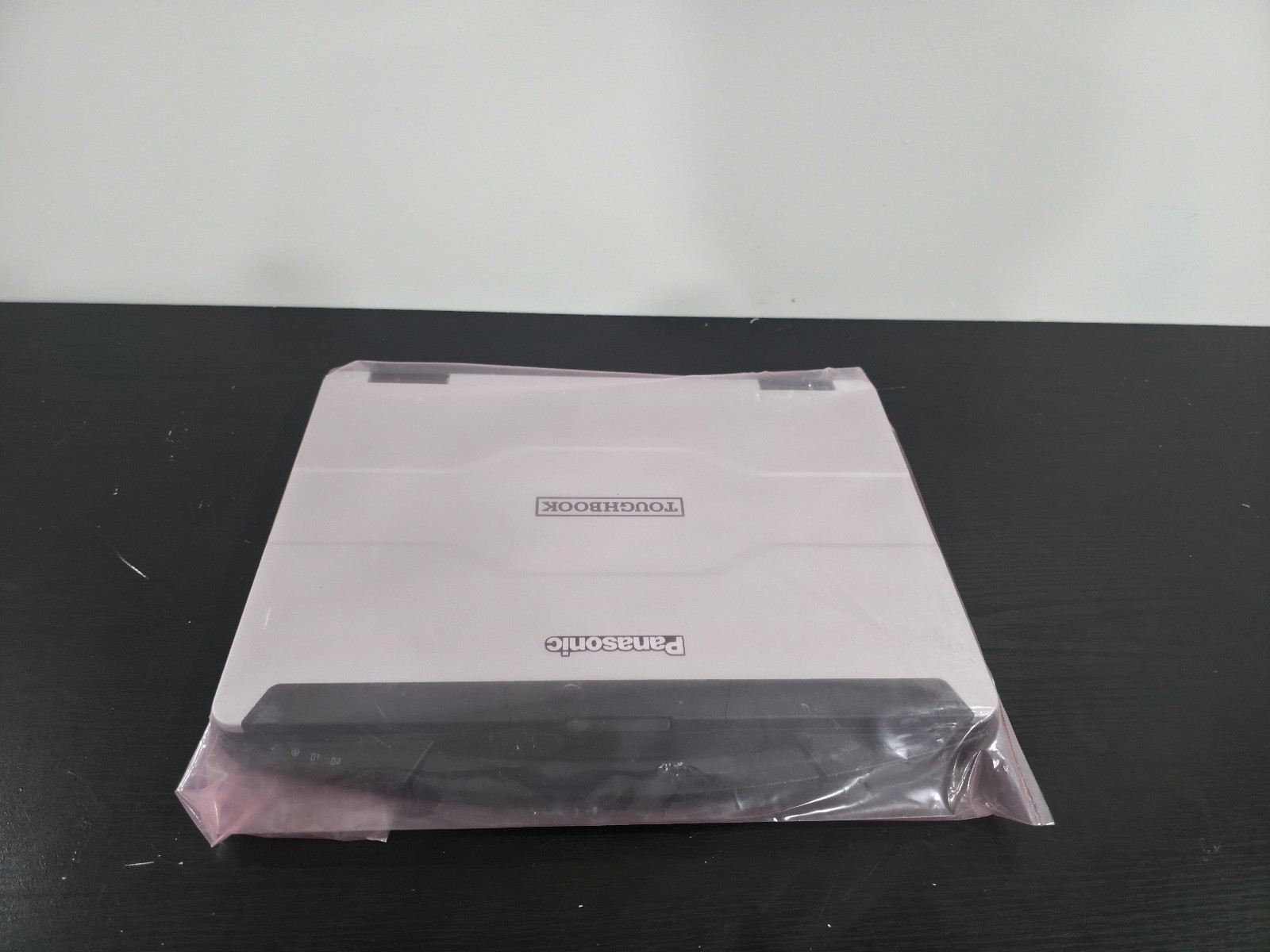 Panasonic FZ-55 MK1 i5 8th Gen 8GB 512GB SSD FHD W11 6370Hour – No Battery