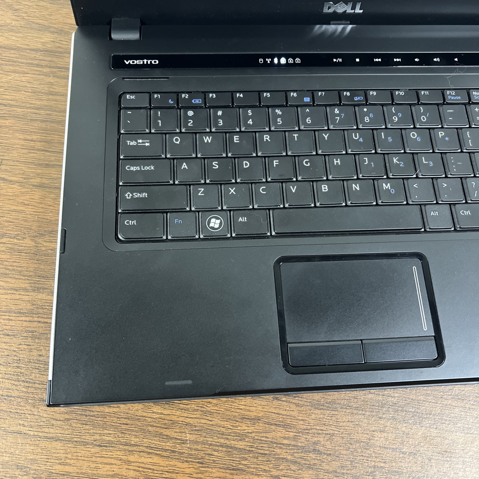 Dell Vostro 3500, Intel Core i5 M560 @ 2.67GHz, 4GB RAM, 500GB HDD, WIN 7 Pro