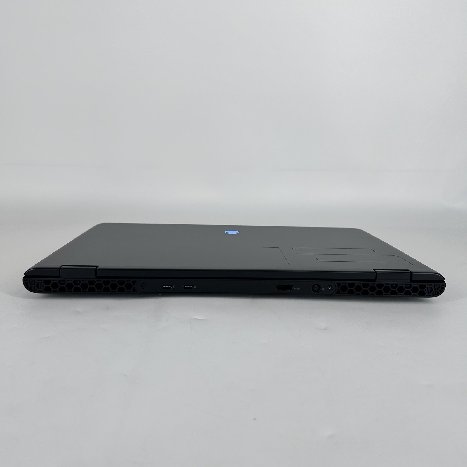 Dell Alienware M16 R2 240Hz QHD+ 2.3 GHz Ultra 9 185H 32GB 1TB SSD RTX 4070
