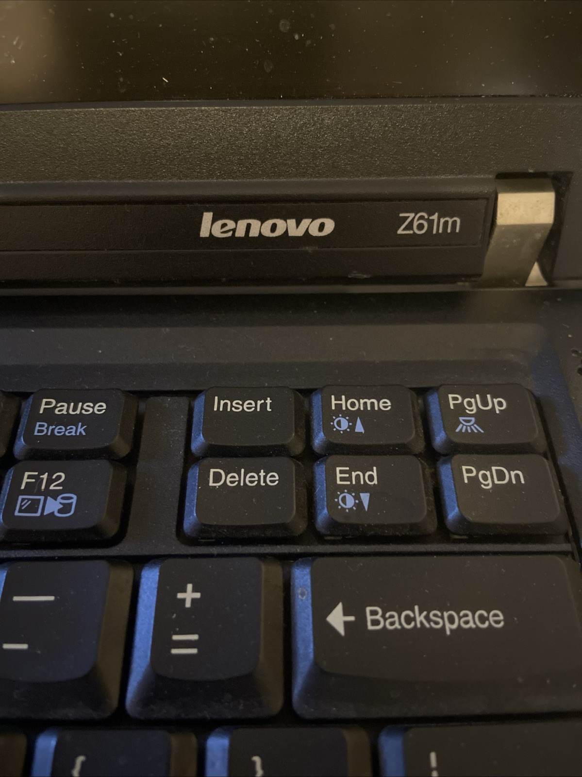 IBM Lenovo ThinkPad Z61m Titanium Lid 4GB RAM WORKING