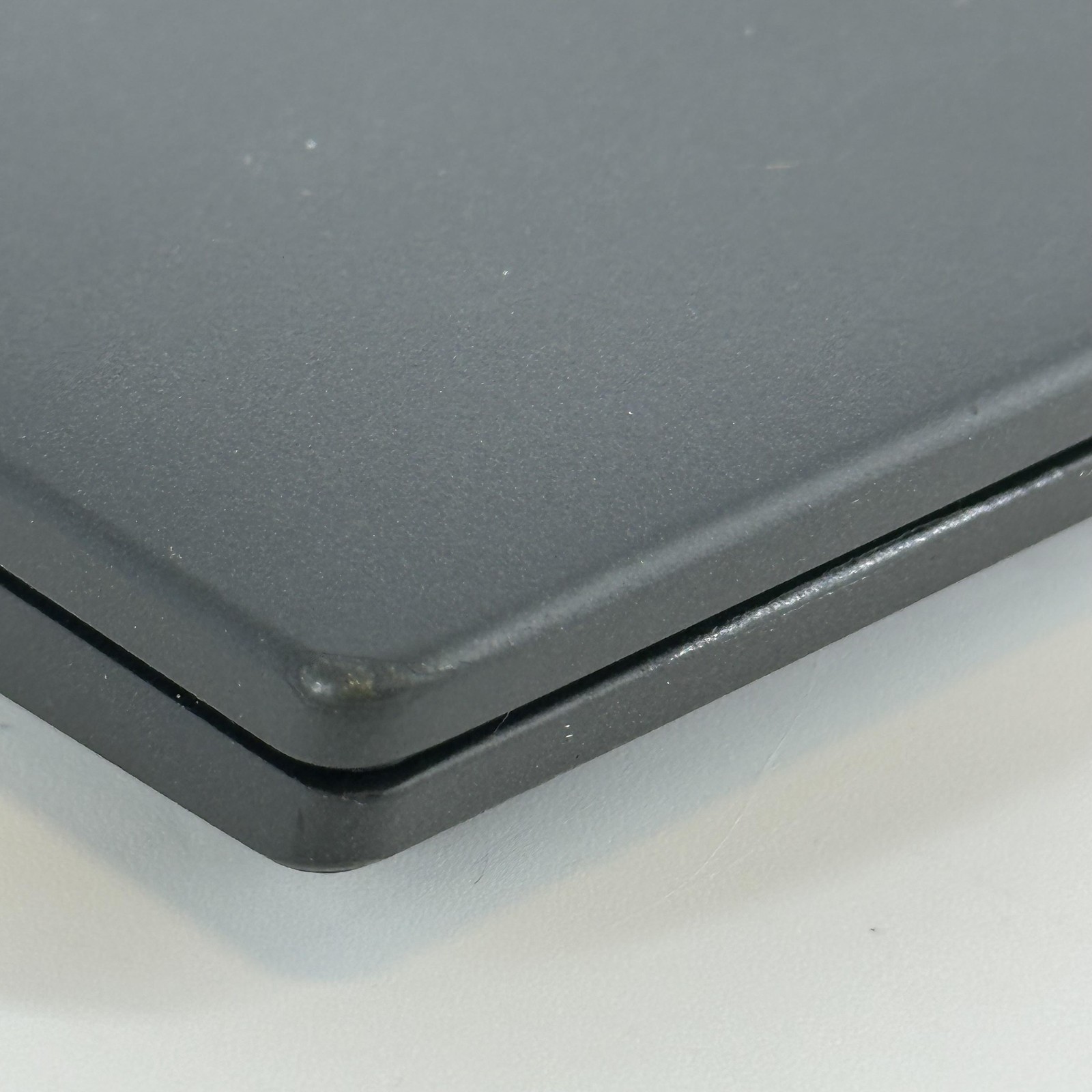 Lenovo ThinkPad T14 Gen 4 Black FHD+ TOUCH 1.8 GHz i7-1365U 32GB 512GB SSD Good