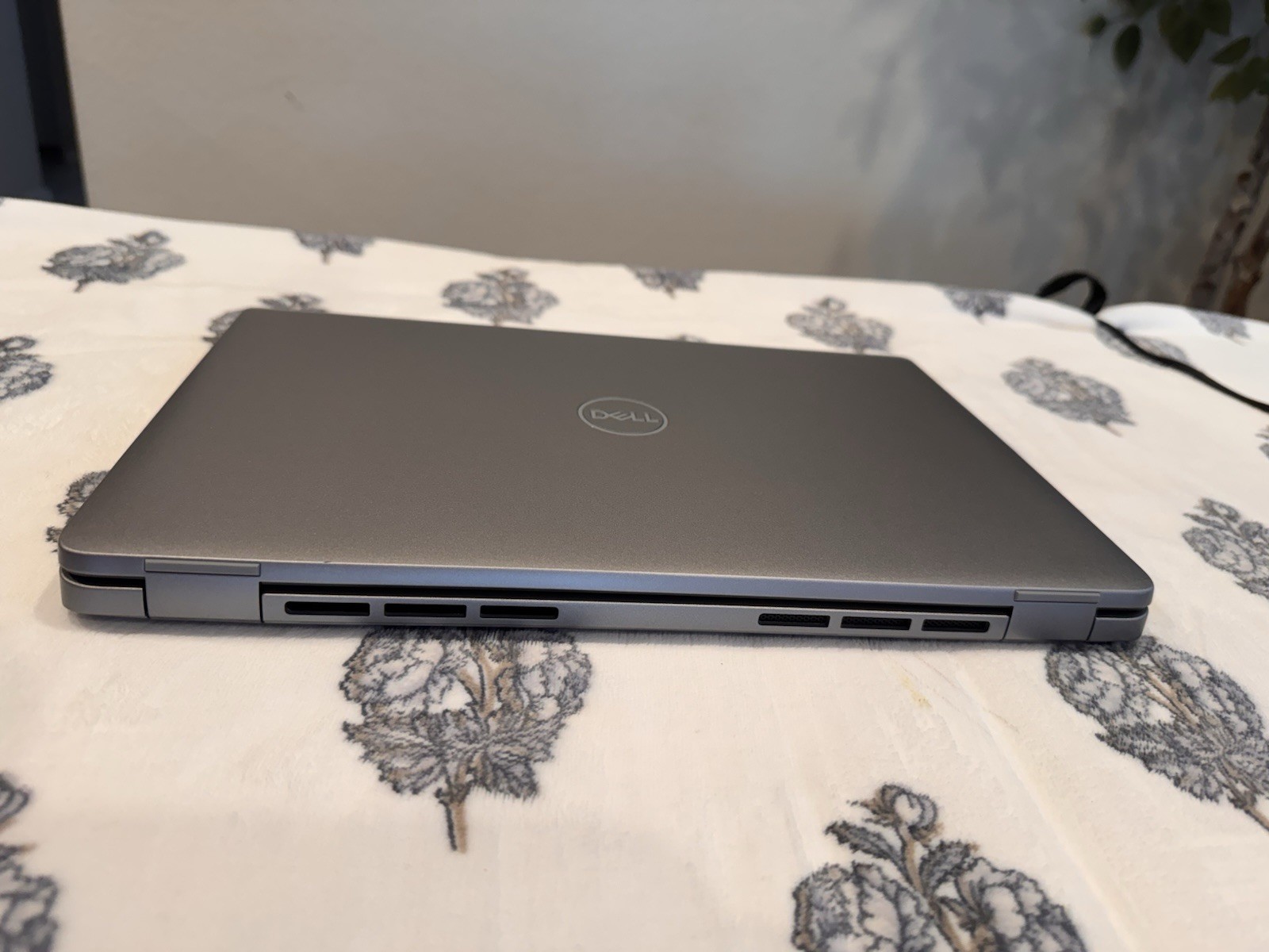 Dell Latitude 5450 14” Ultra 5 135U 16GB RAM 256GB SSD Win 11 Pro.