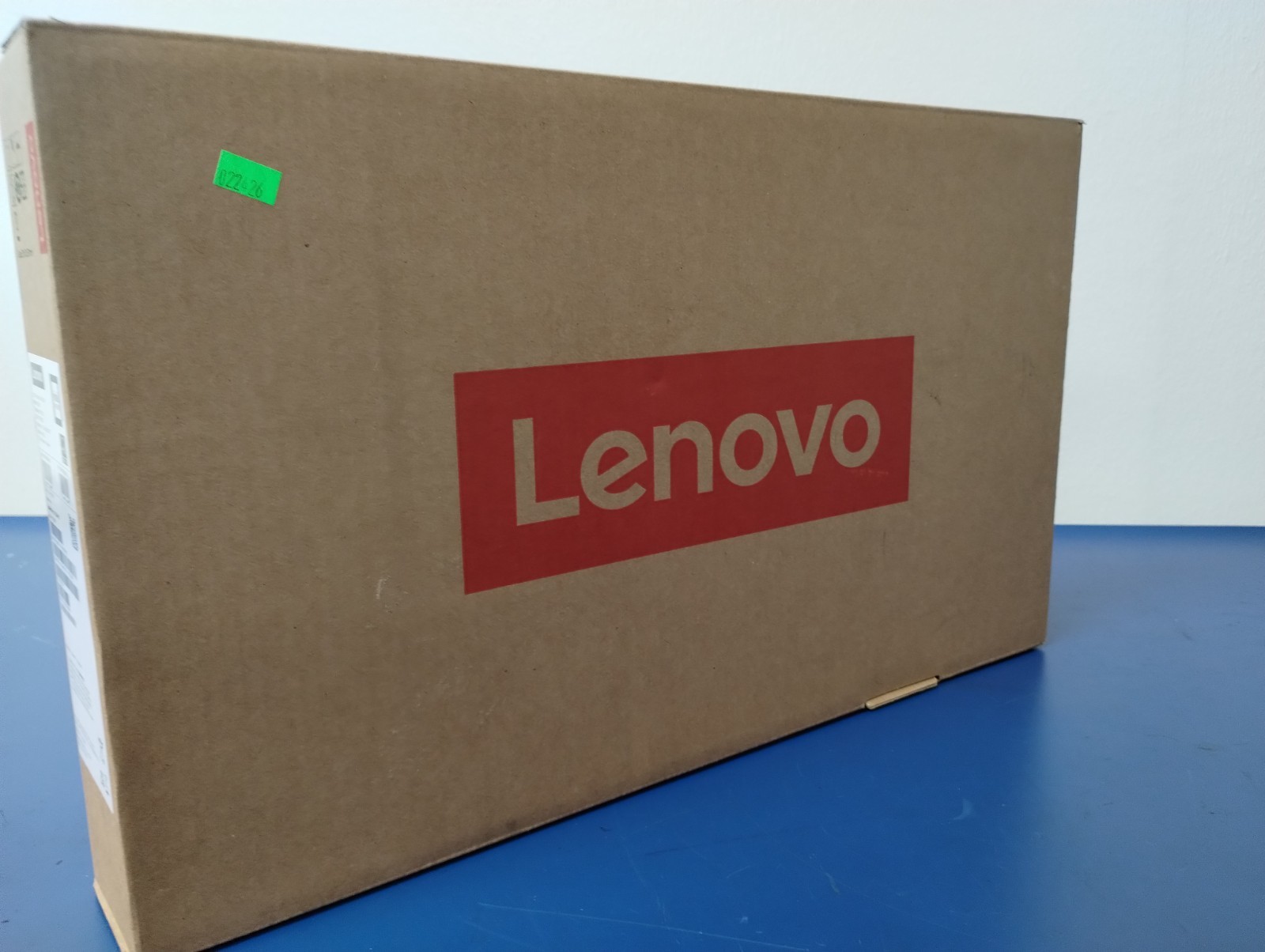 Lenovo IdeaPad Pro 5 16IAH10, Intel Core Ultra 9 285H, 32 GB RAM, 1 TB NVMe SSD