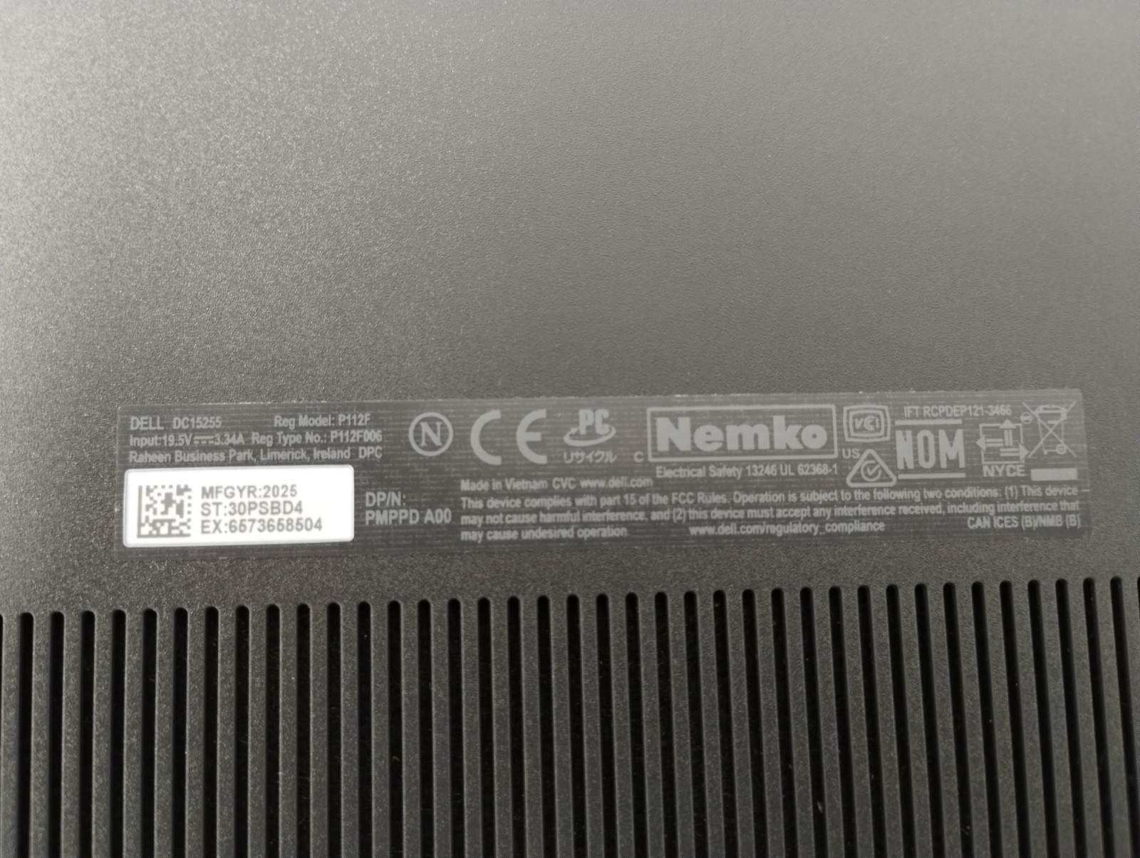 DELL 15 DC15255 G8MK9, AMD Ryzen 7 7730U, 16 GB RAM, 512 GB NVMe SSD