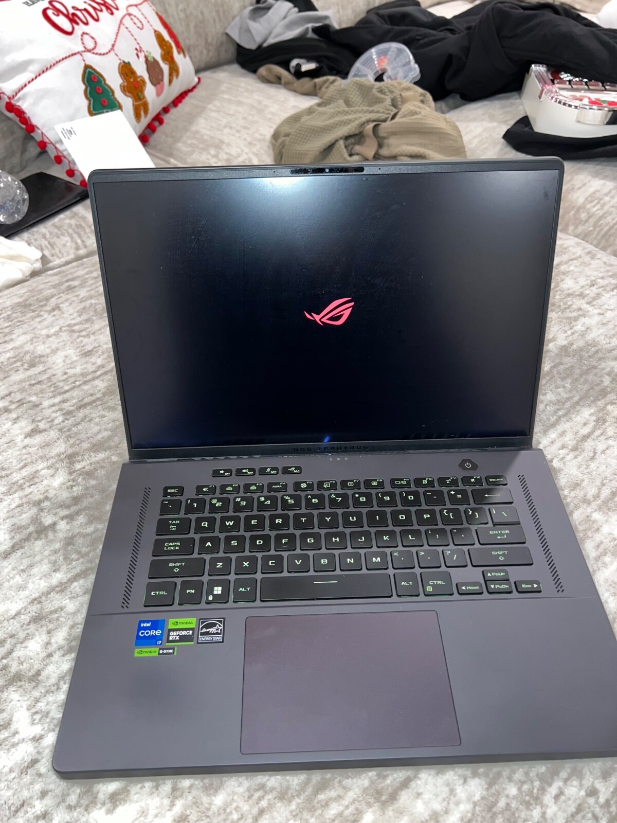ASUS ROG Zephyrus G16 16″ (512GB SSD, Intel Core i7 13th Gen., 4.90GHz, 16GB,…