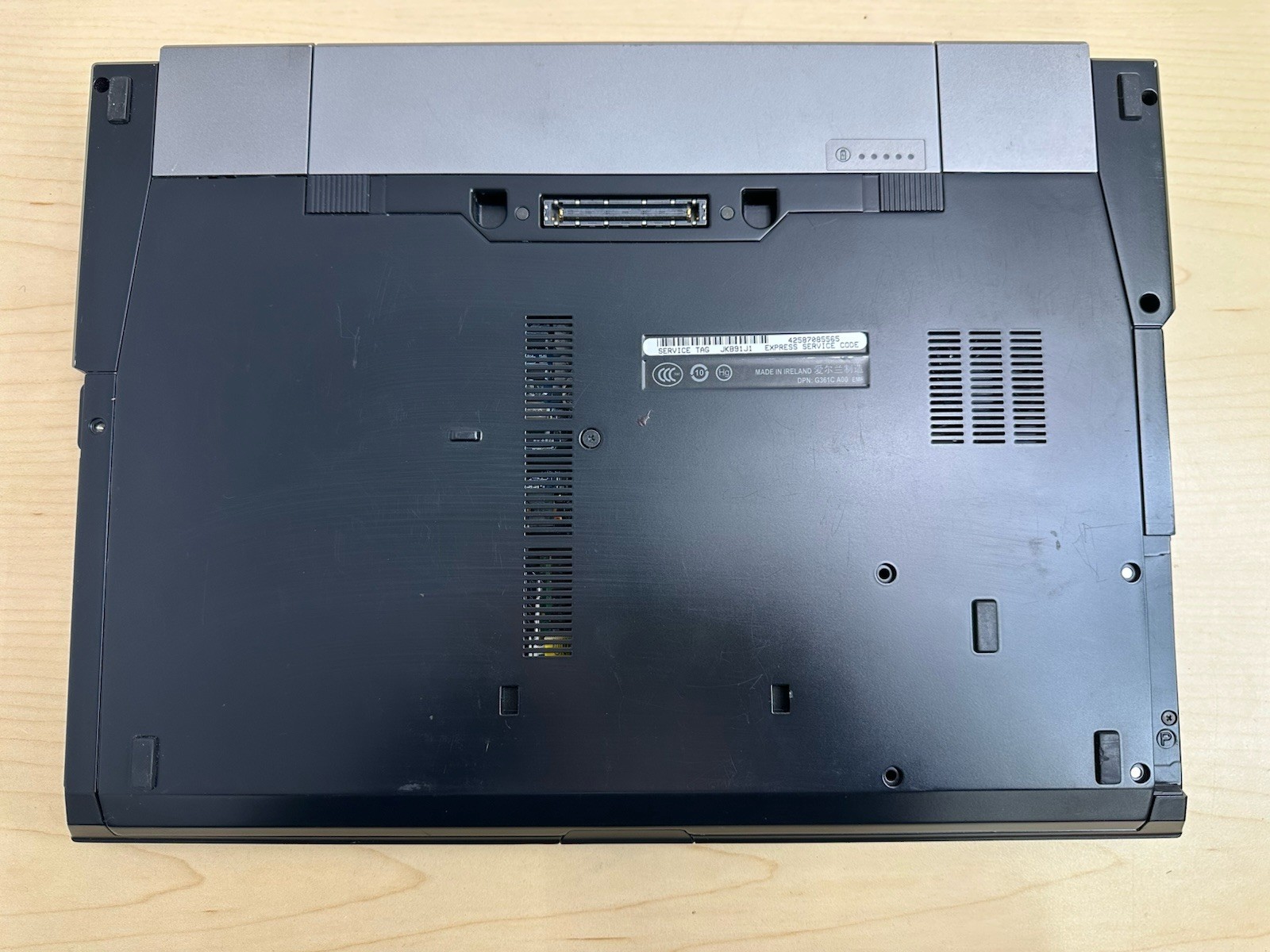 Dell Latitude E6500 Intel Centruino 15.4″ Laptop**For Parts/Repair**