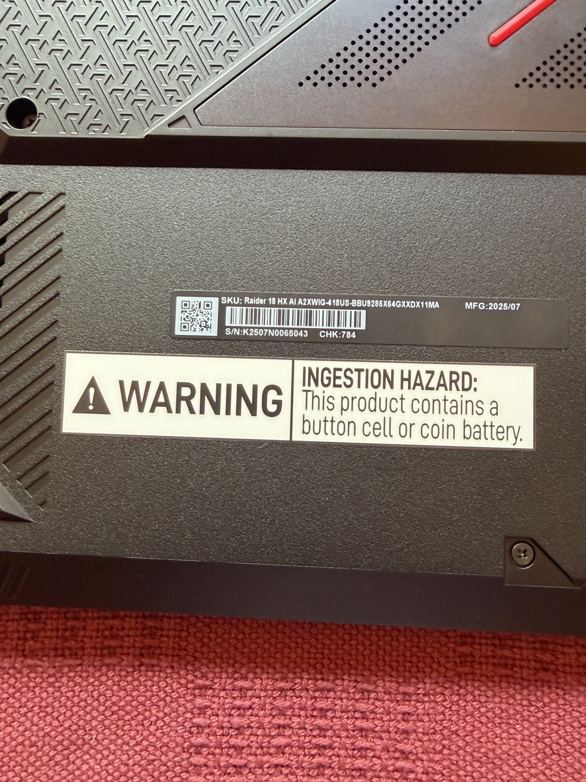 MSI Raider 18” HX AI A2XW Gaming Laptop Ultra 9 64GB RAM 2TB SSD *Minor Dent*