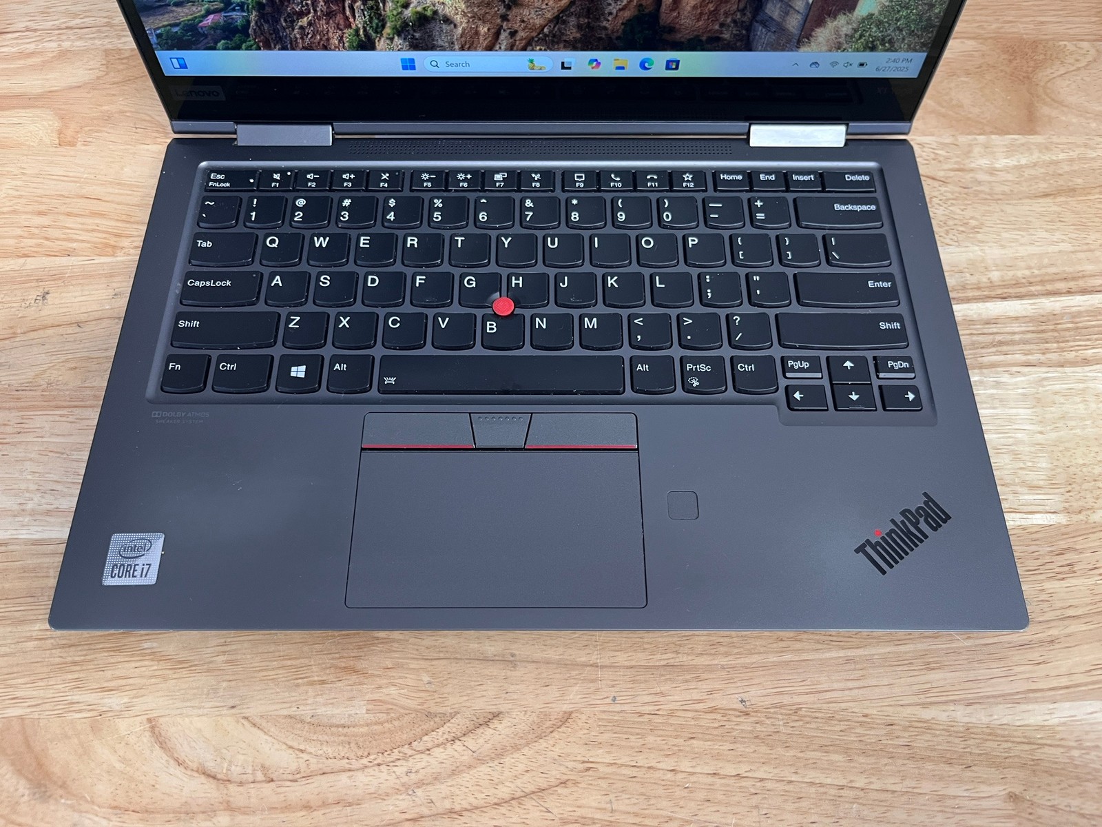Lenovo ThinkPad X1 Yoga 5th Gen 13.3″ TOUCHSCREEN Laptop i7, 256GB SSD, W11