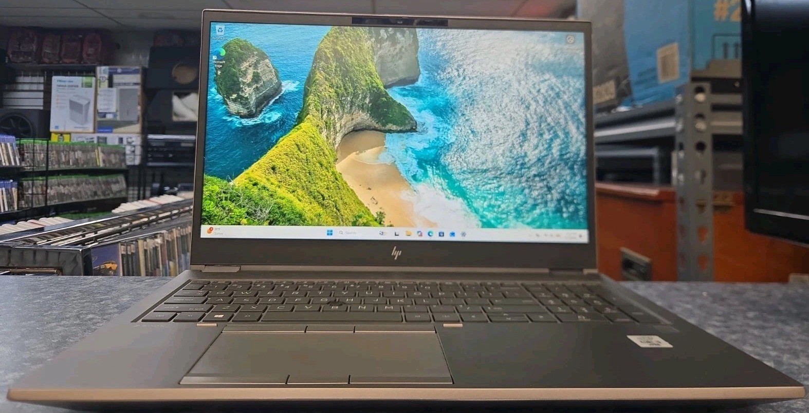 HP ZBook Fury 15 G7 – 512GB SSD – 32GB RAM- i9 10th Gen